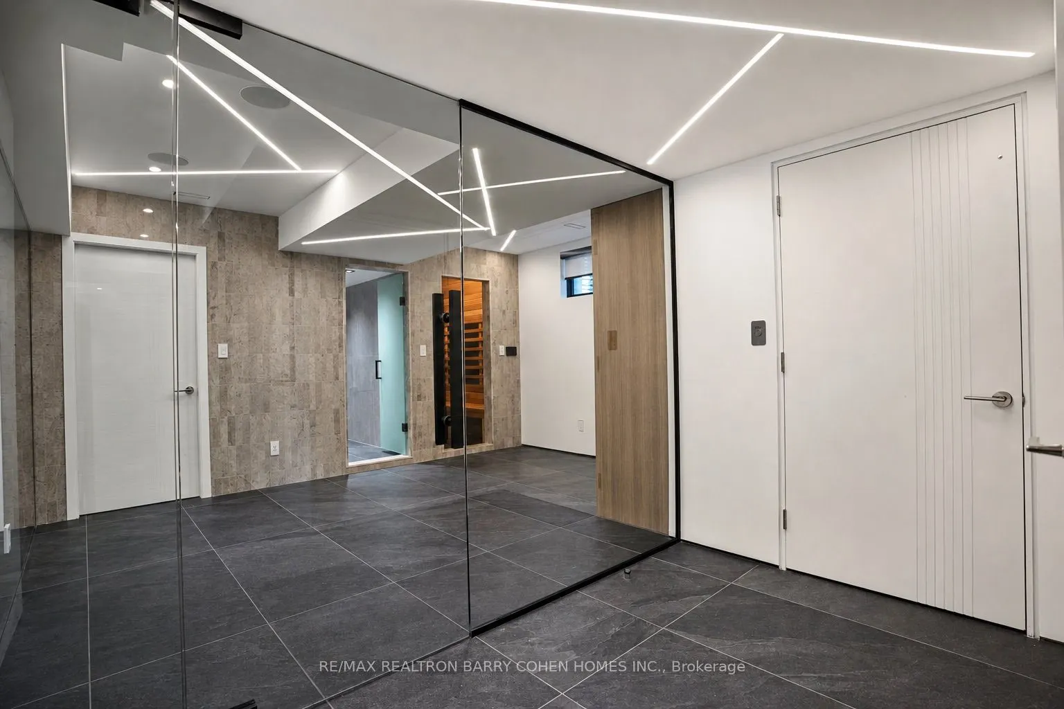 35 Felbrigg Avenue