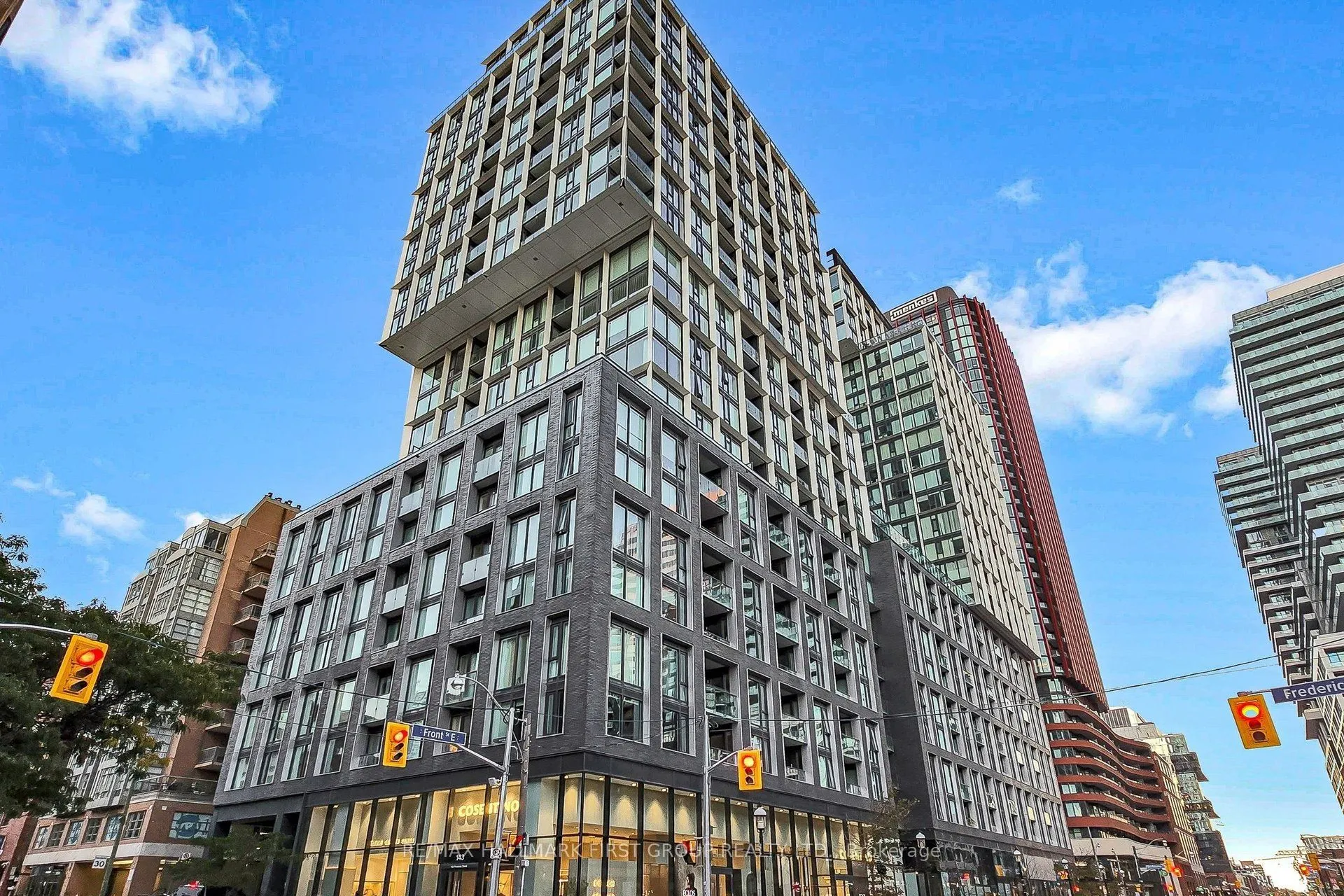 158 Front Street E #2201