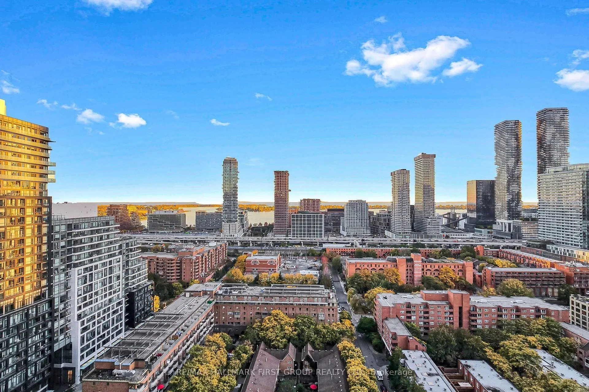 158 Front Street E #2201