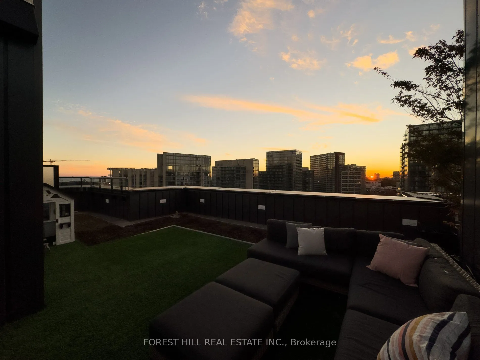 41 Dovercourt Road #PH1006