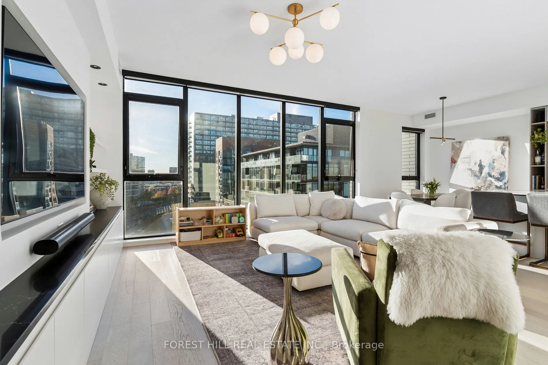 41 Dovercourt Road #PH1006