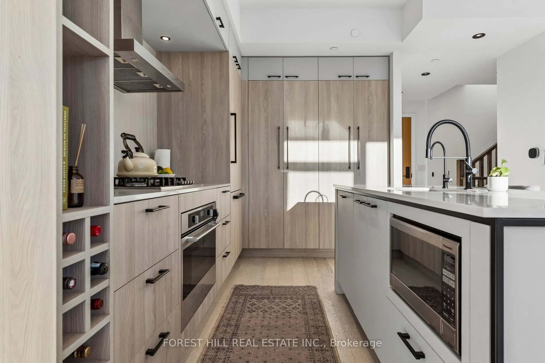 41 Dovercourt Road #PH1006