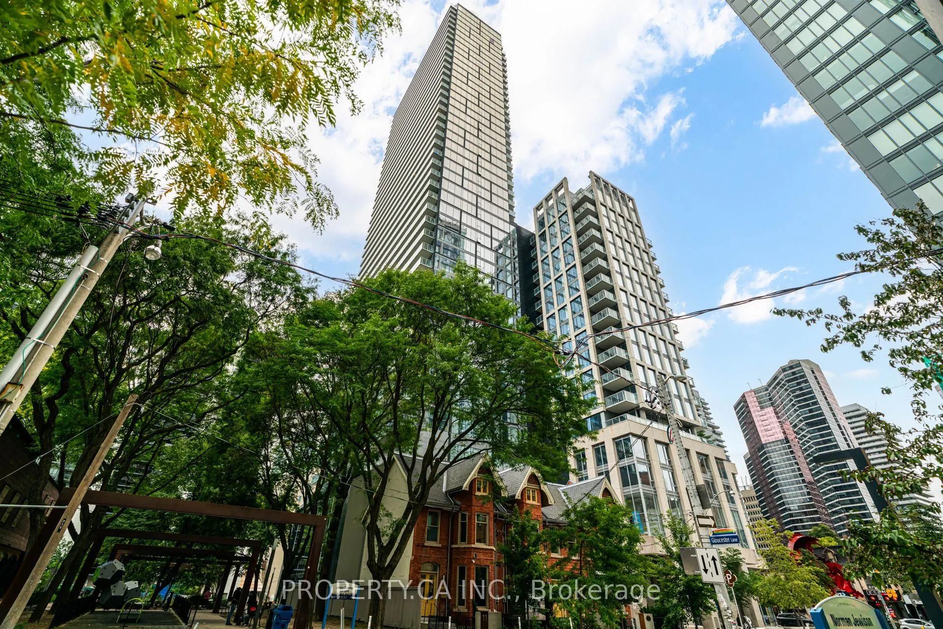 3 Gloucester Street #1709