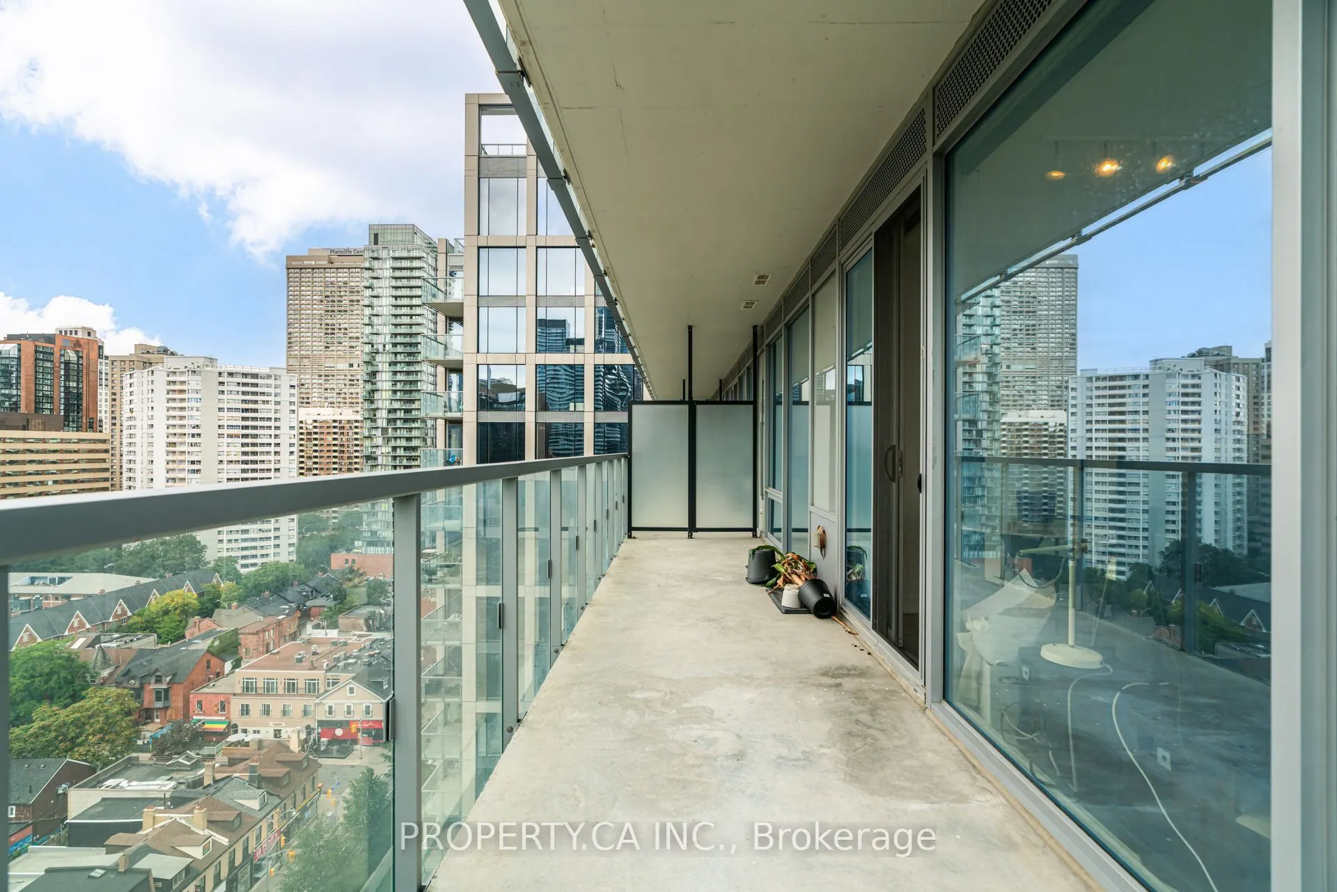 3 Gloucester Street #1709
