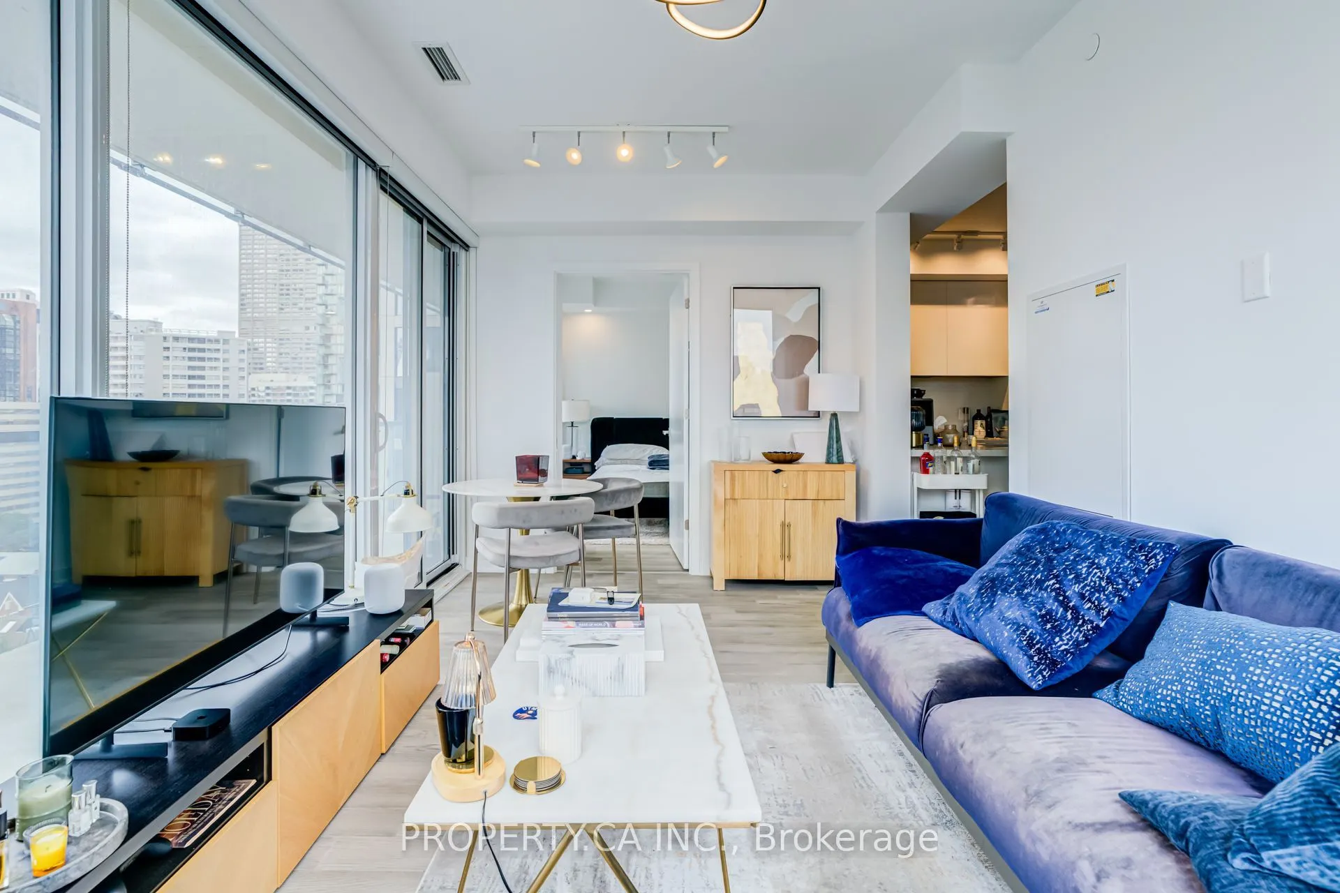 3 Gloucester Street #1709