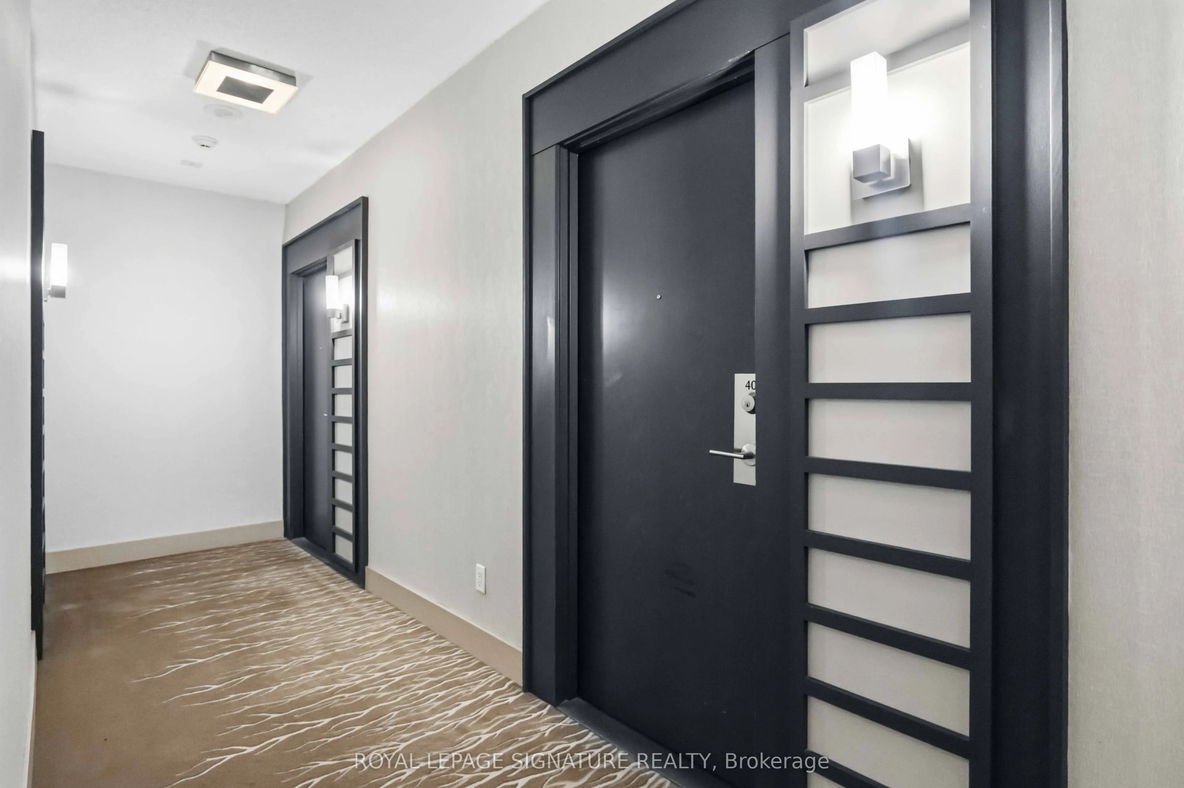 181 Wynford Drive #403