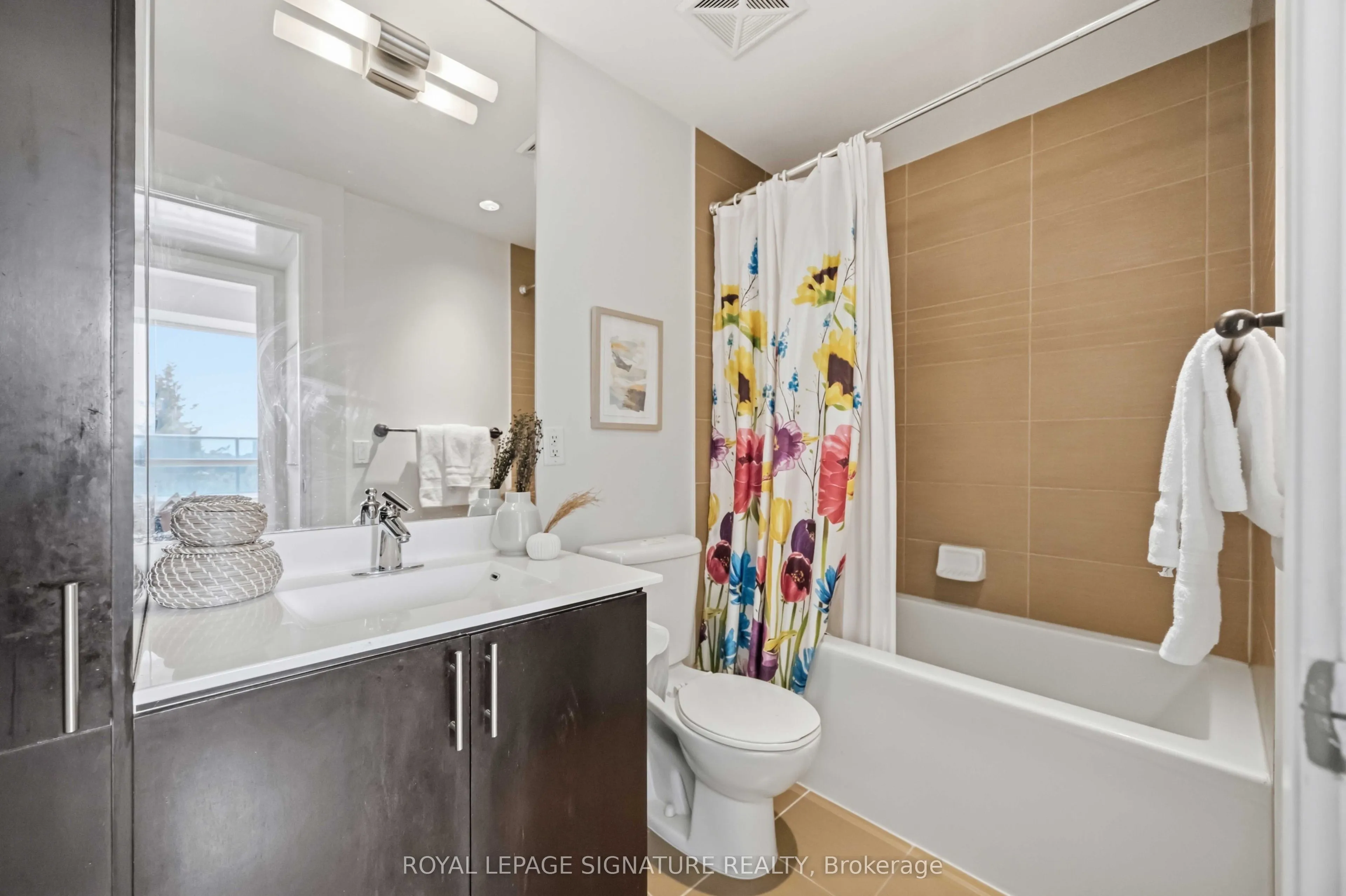181 Wynford Drive #403