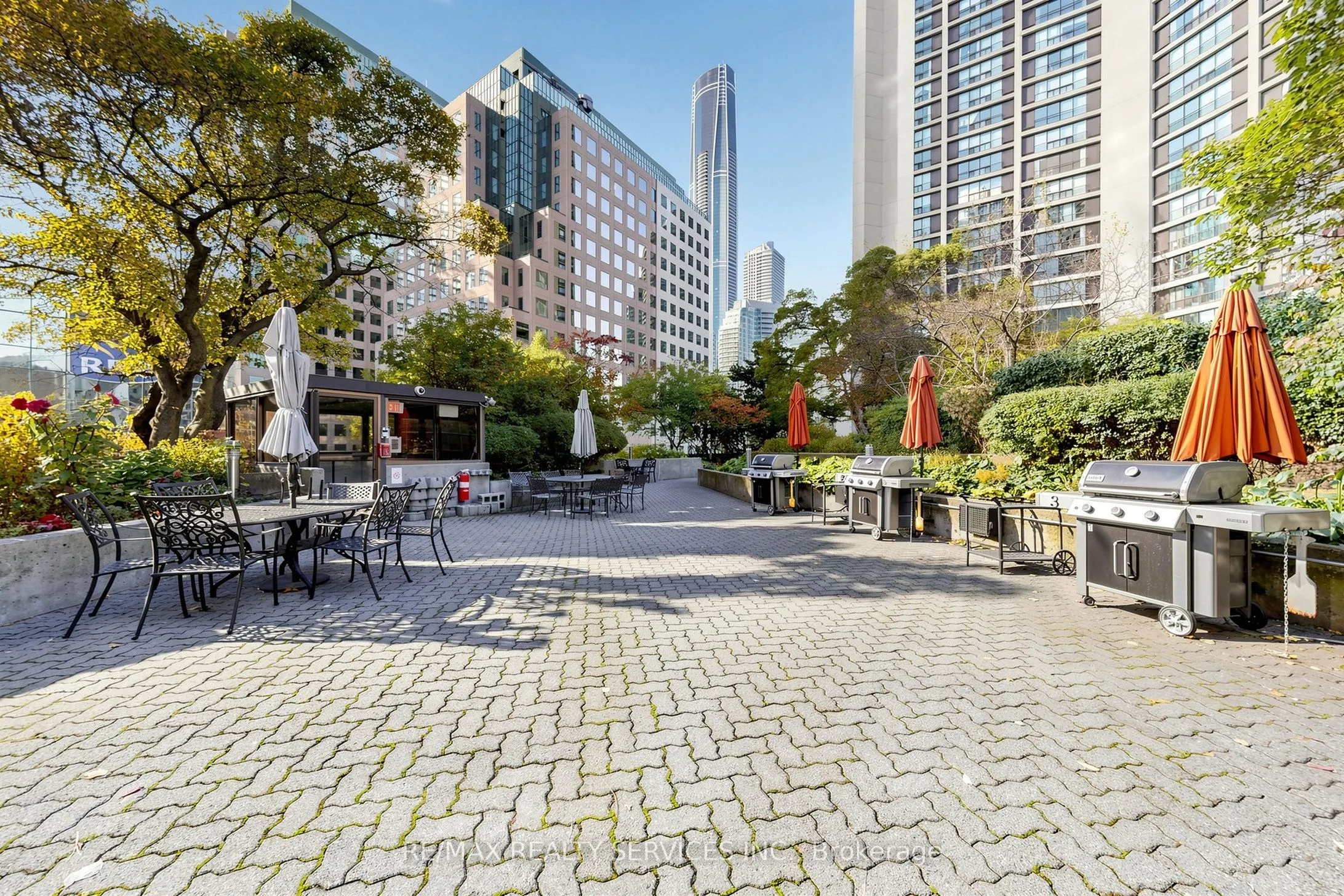 33 Harbour Square #2803