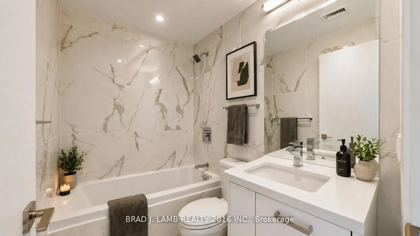 284 King Street E #1307