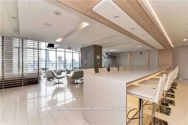 45 Charles Street E #306