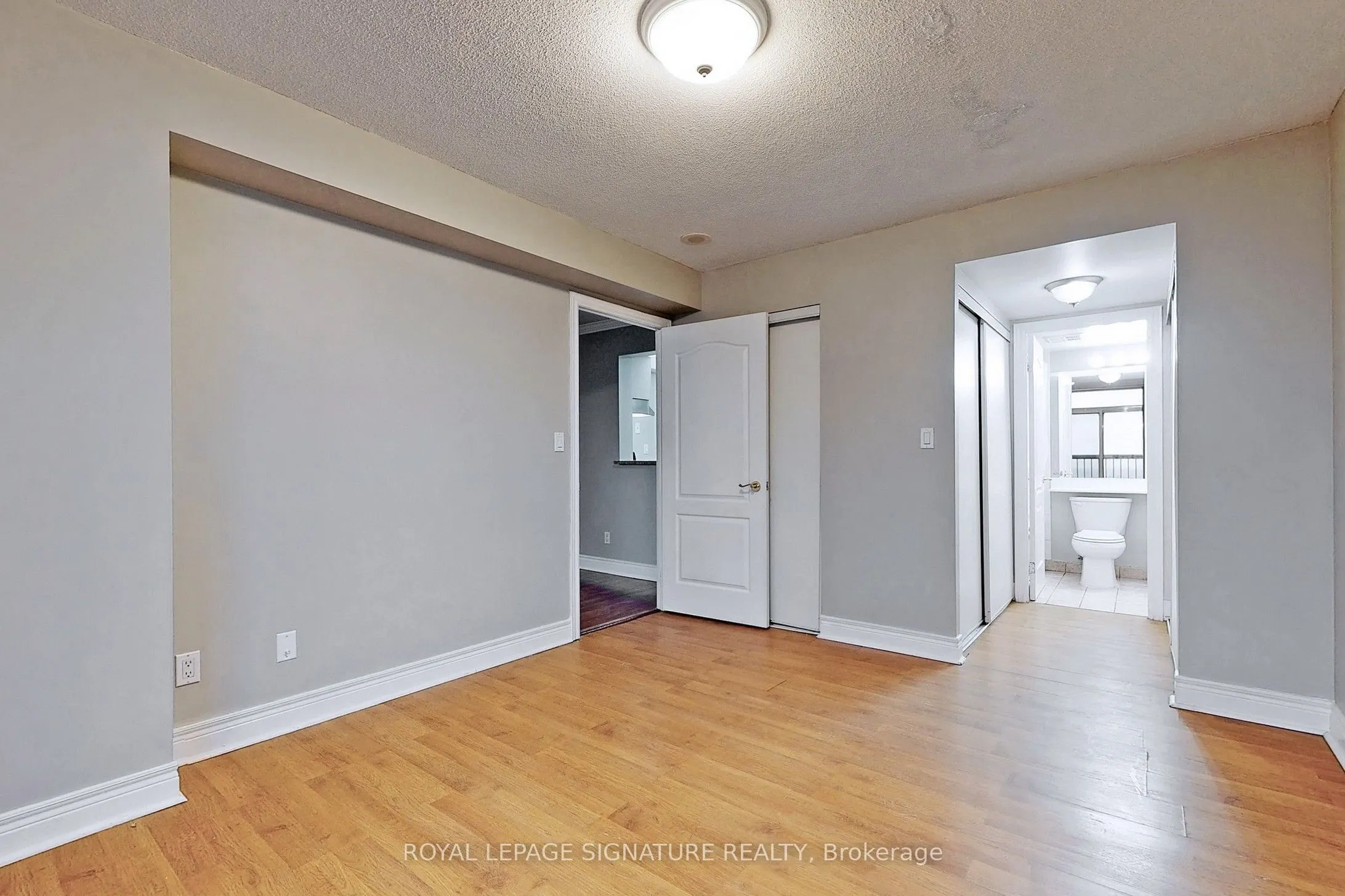 5418 Yonge Street #2301