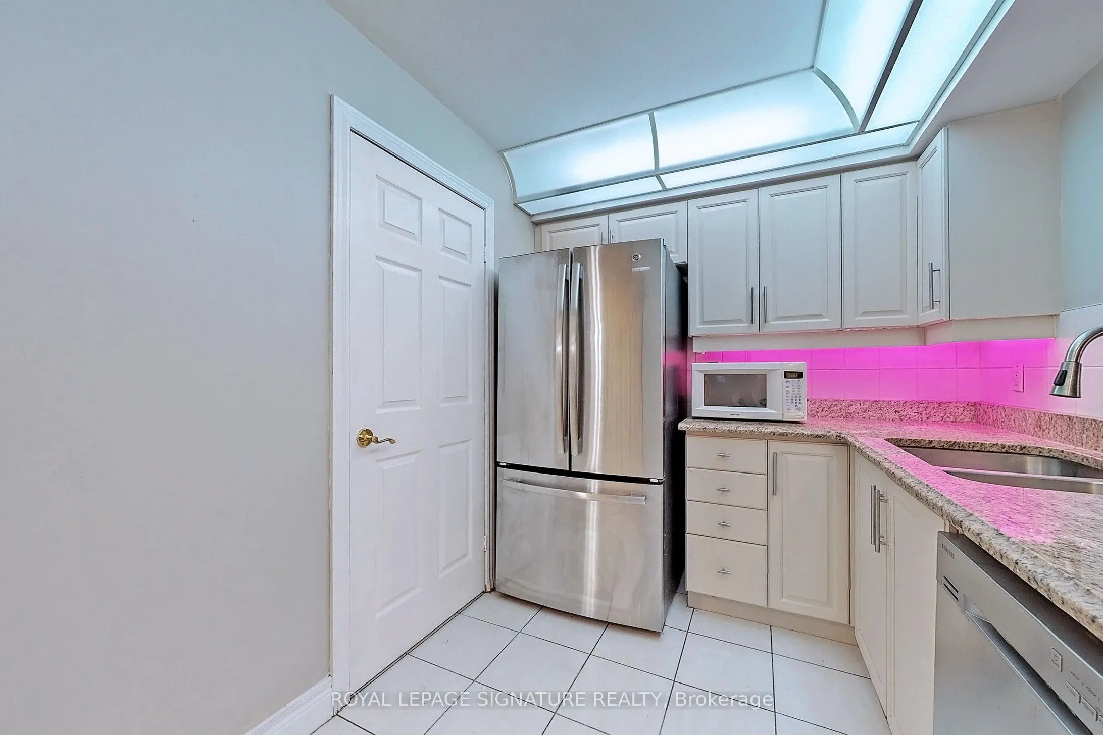 5418 Yonge Street #2301