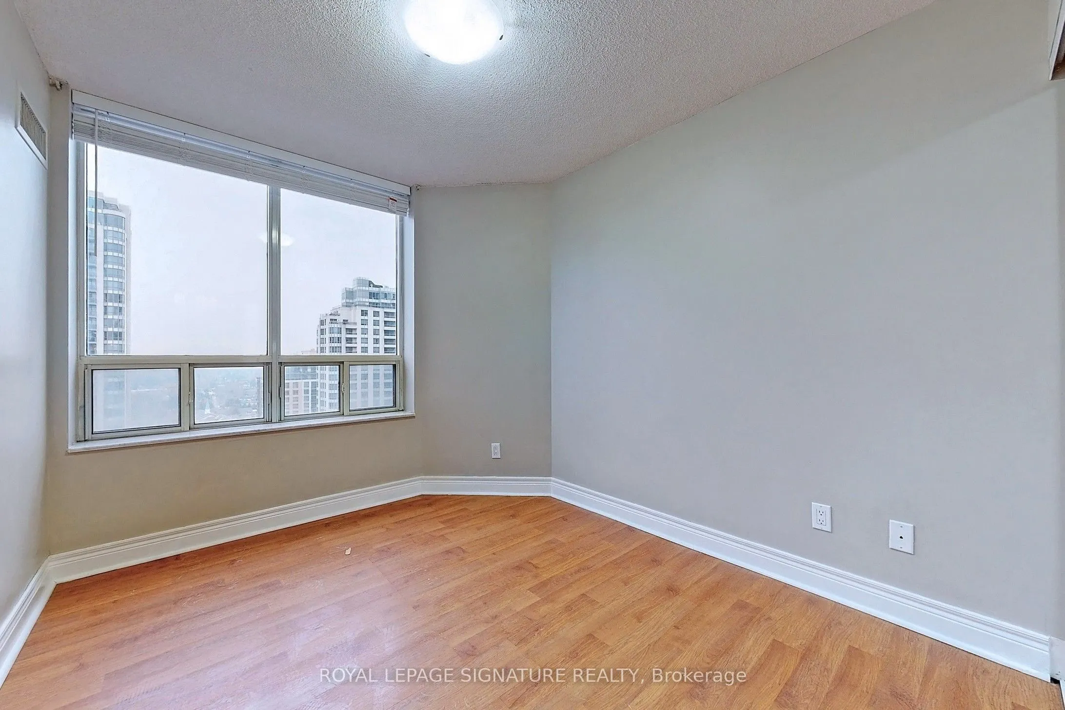 5418 Yonge Street #2301