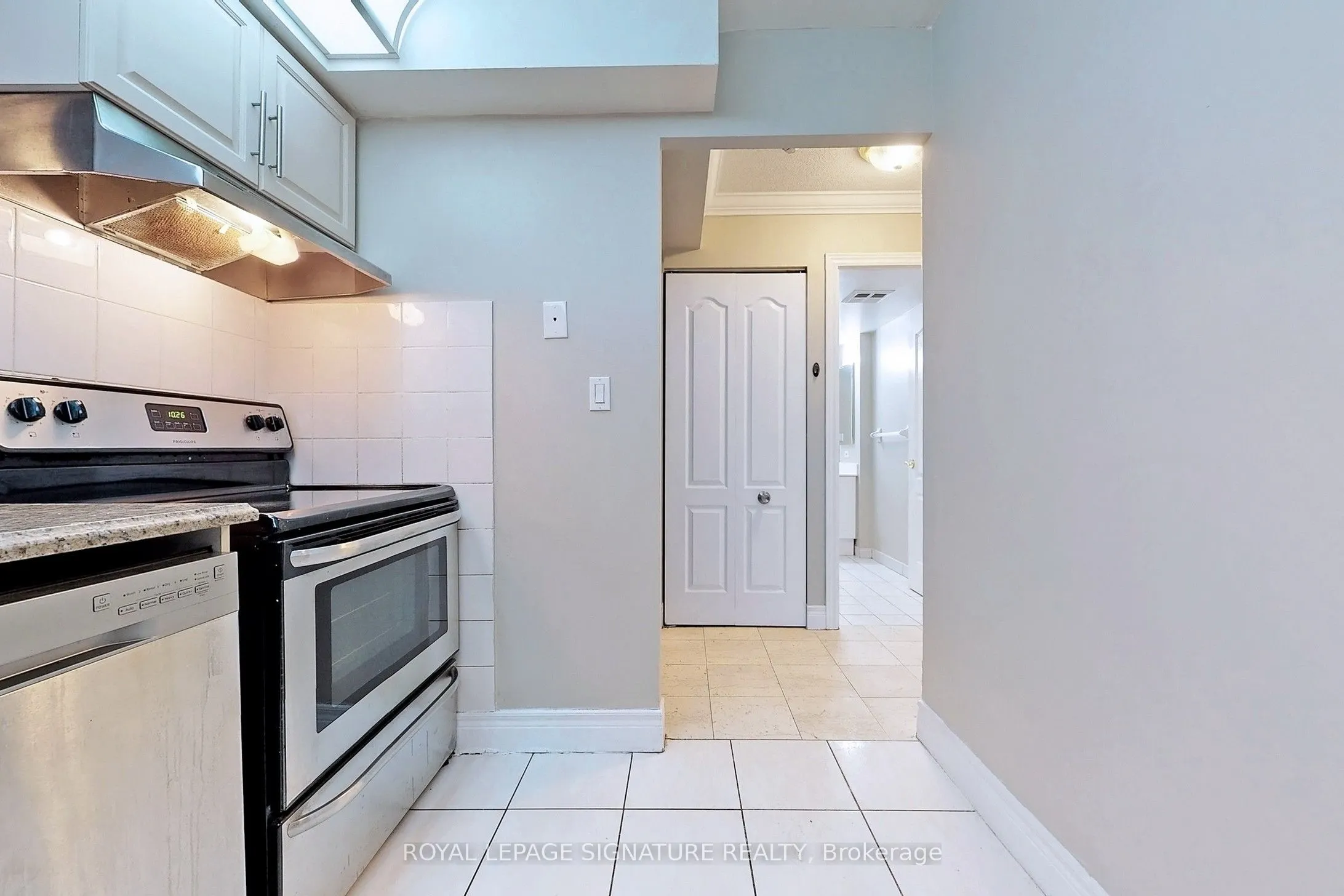 5418 Yonge Street #2301