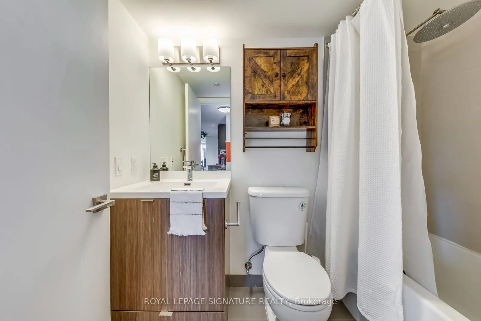 89 McGill Street #1011