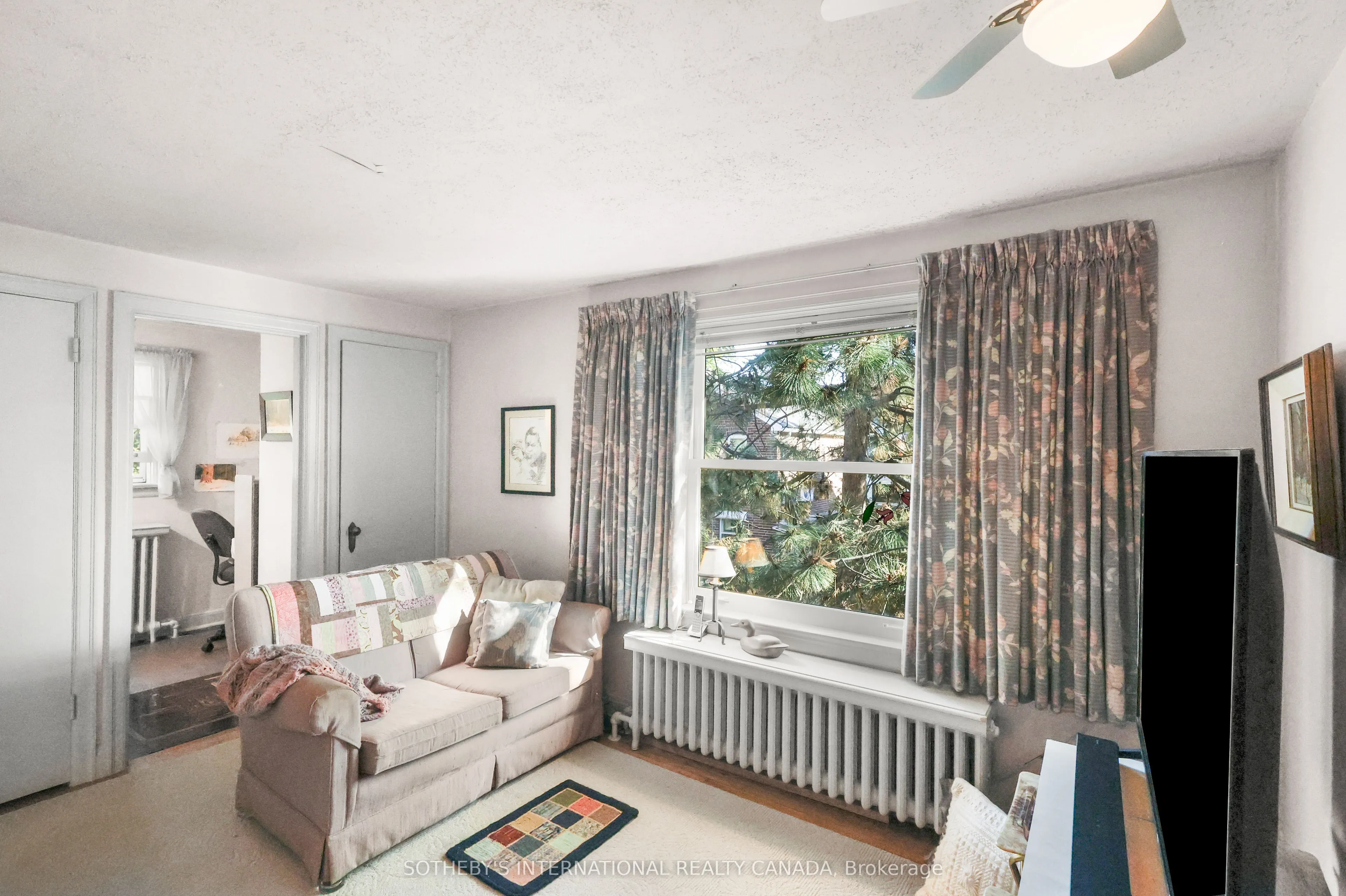 40 Teddington Pk Avenue