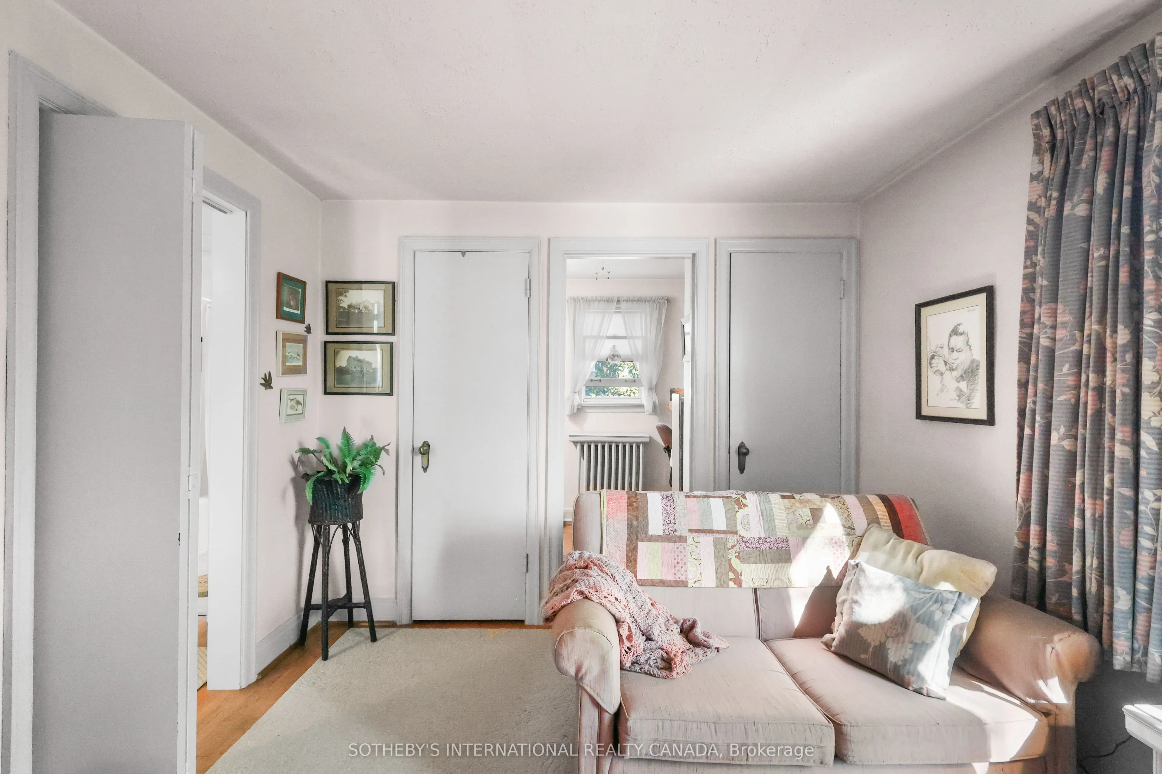 40 Teddington Pk Avenue