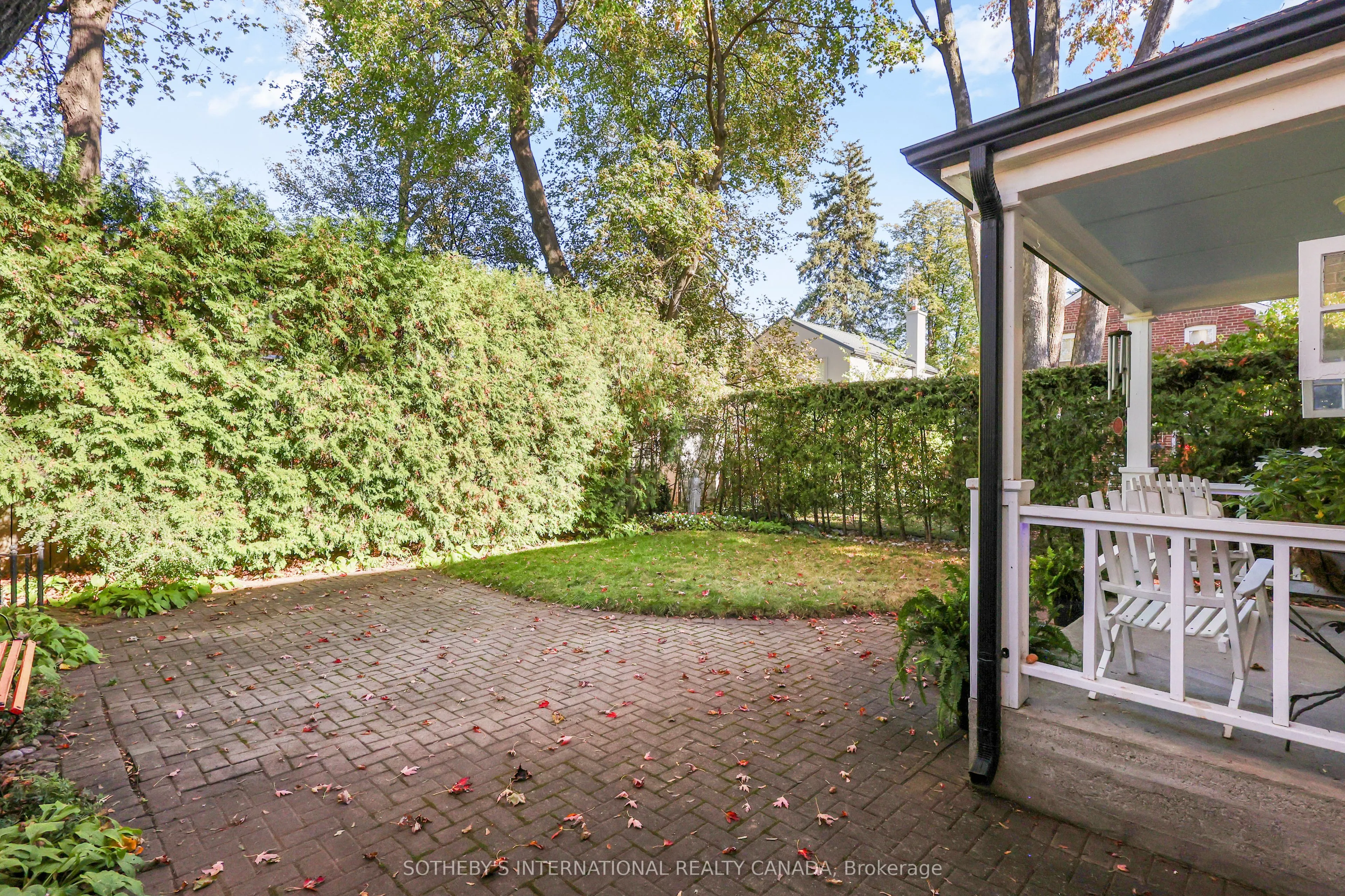 40 Teddington Pk Avenue