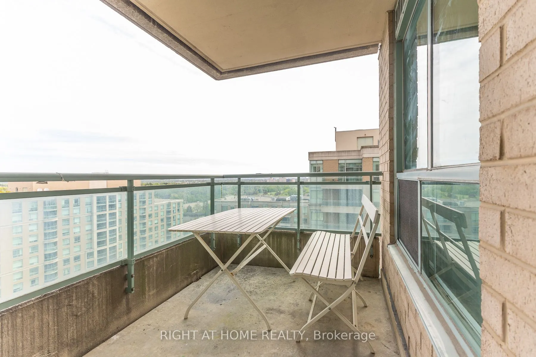 3 Pemberton Avenue #1706