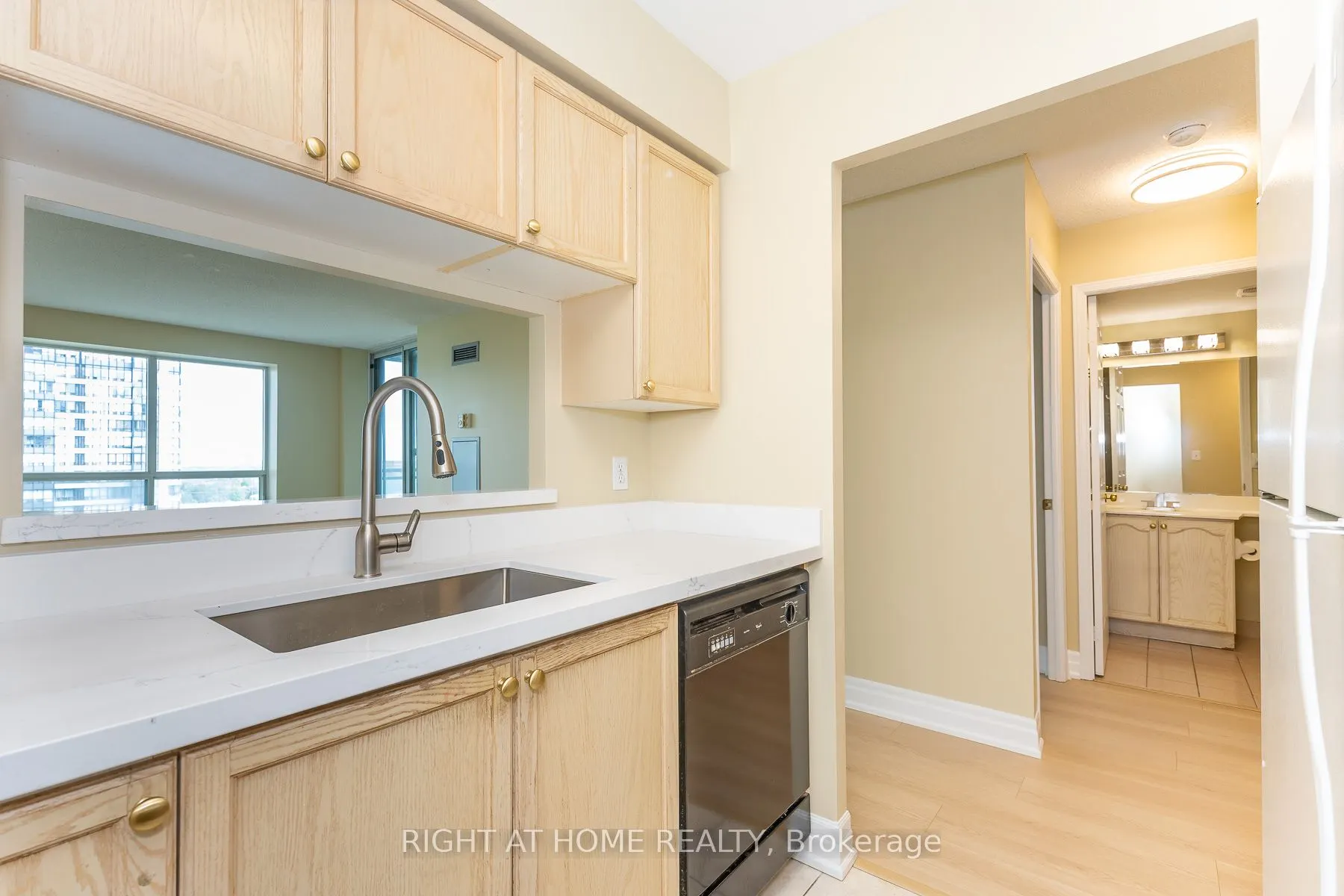 3 Pemberton Avenue #1706