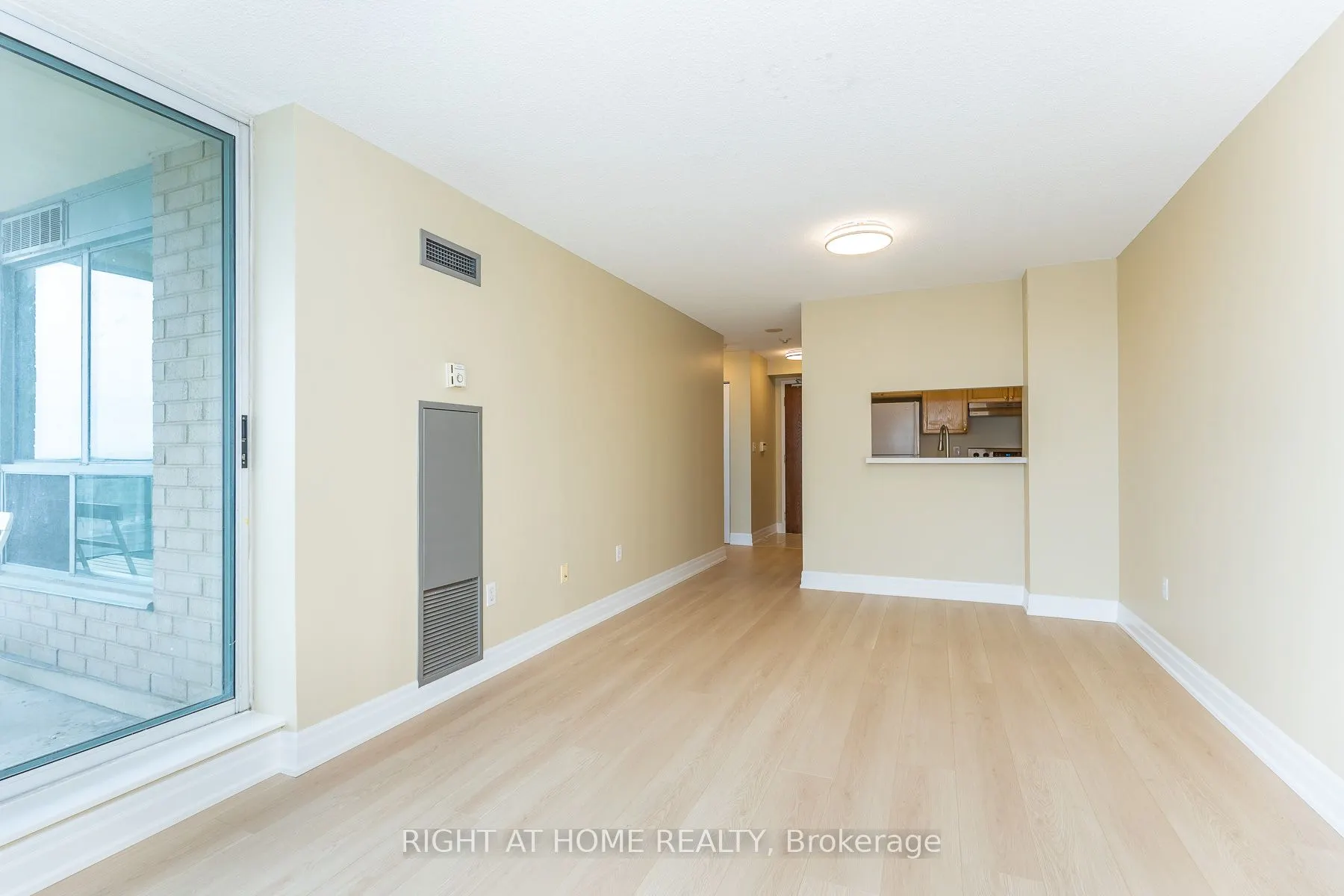 3 Pemberton Avenue #1706