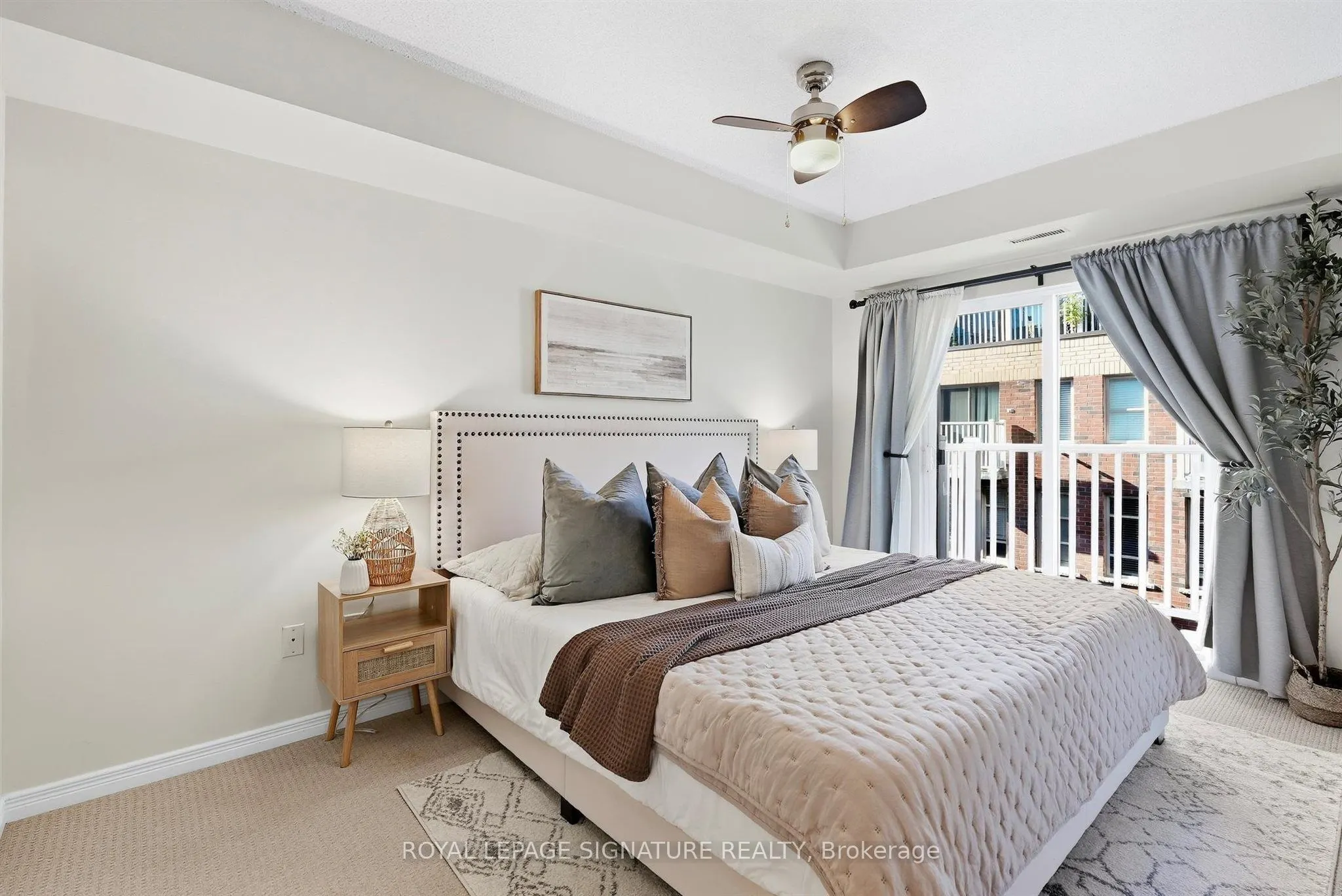 11 Ruttan Street #225