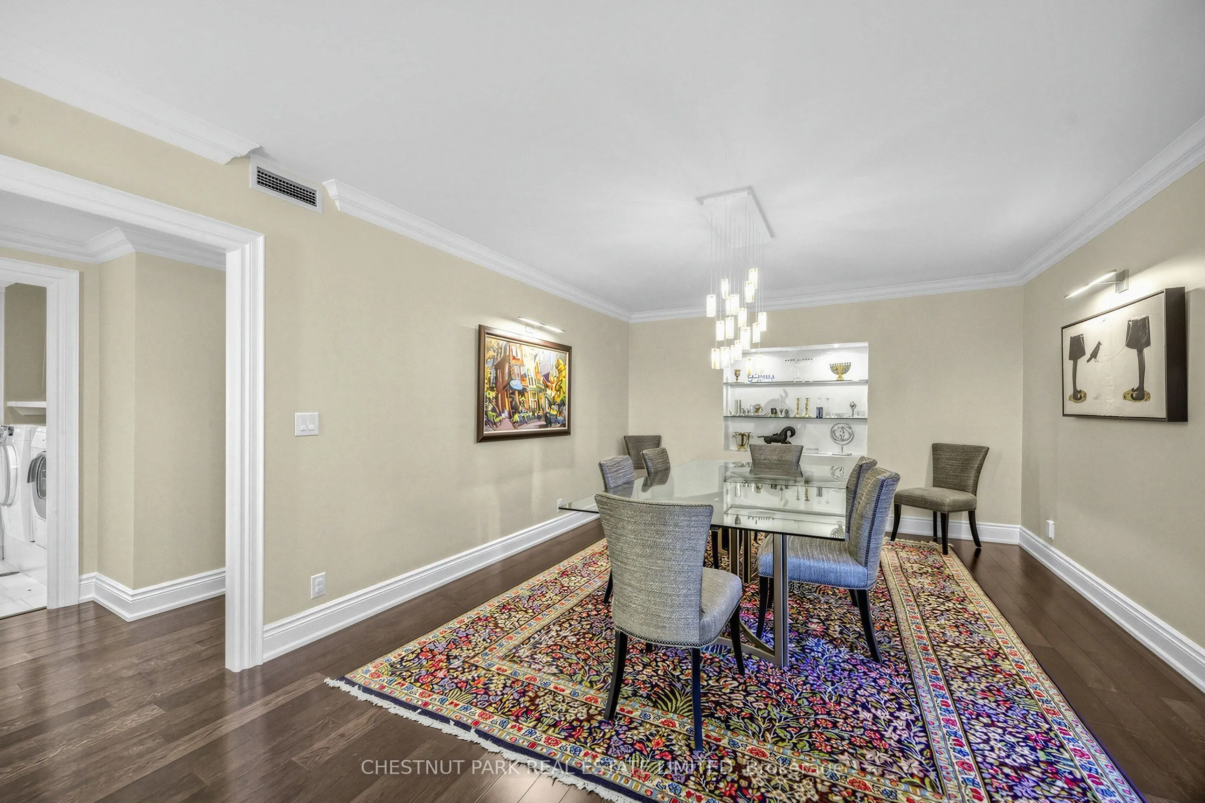 55 Prince Arthur Avenue #903