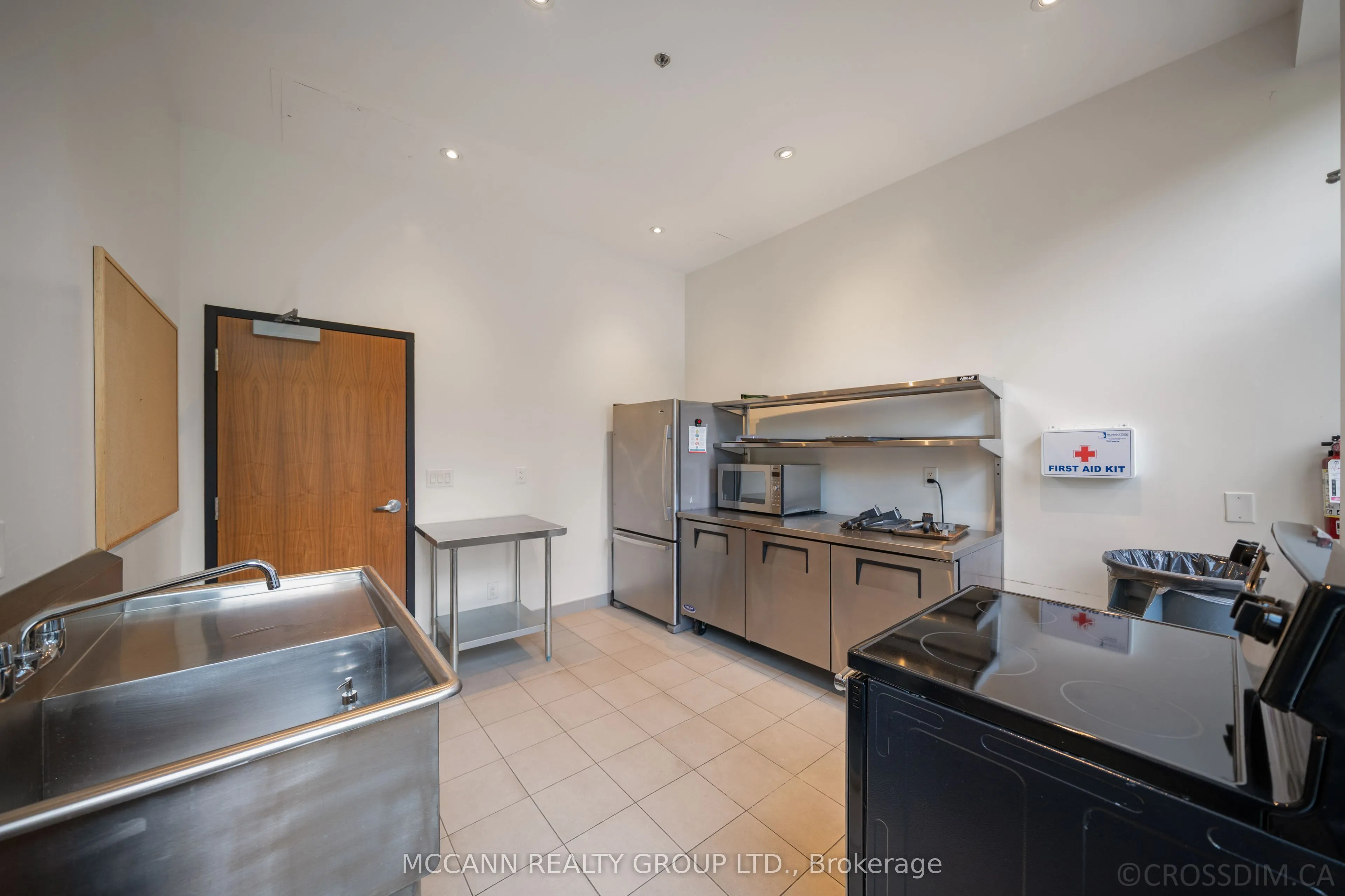 111 St Clair Avenue W #1602