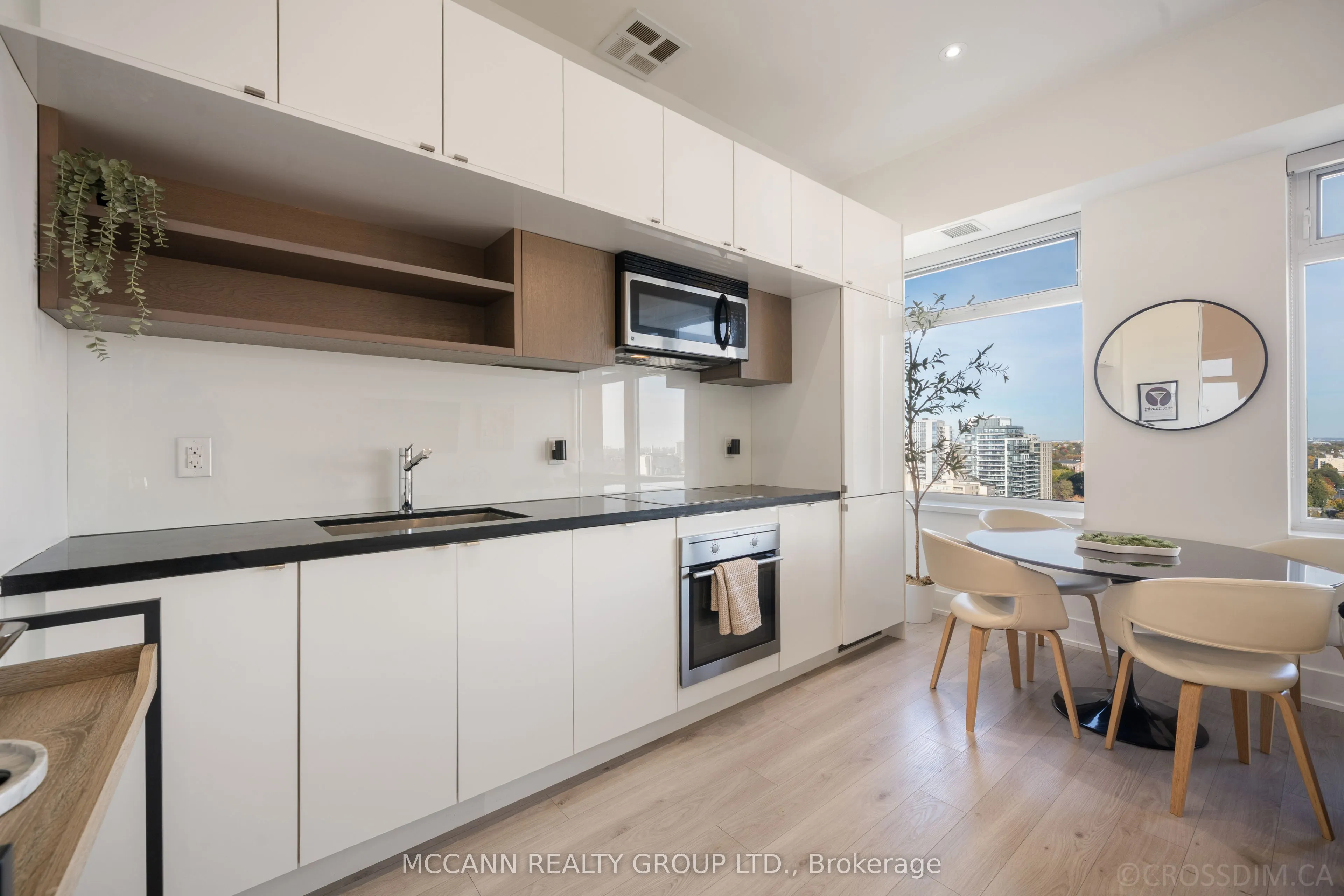 111 St Clair Avenue W #1602