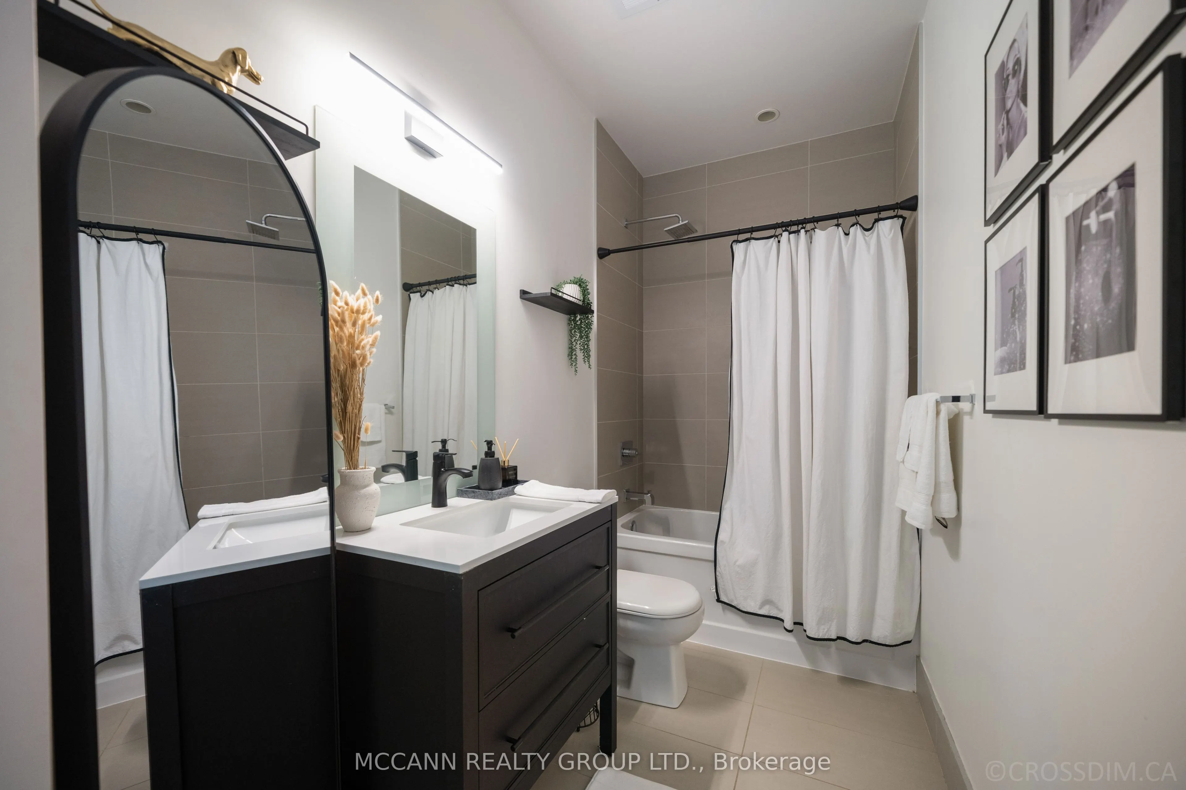 111 St Clair Avenue W #1602