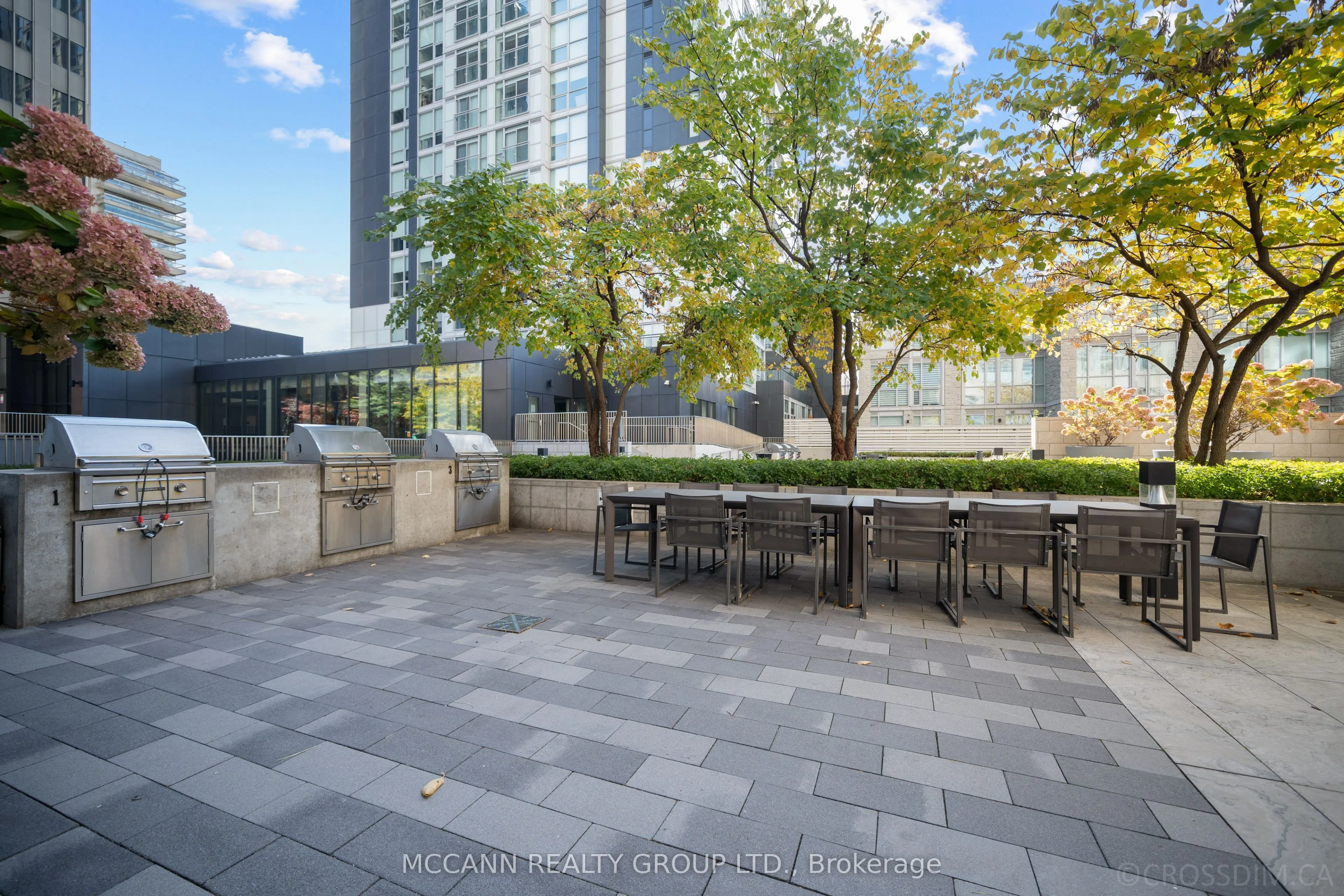 111 St Clair Avenue W #1602