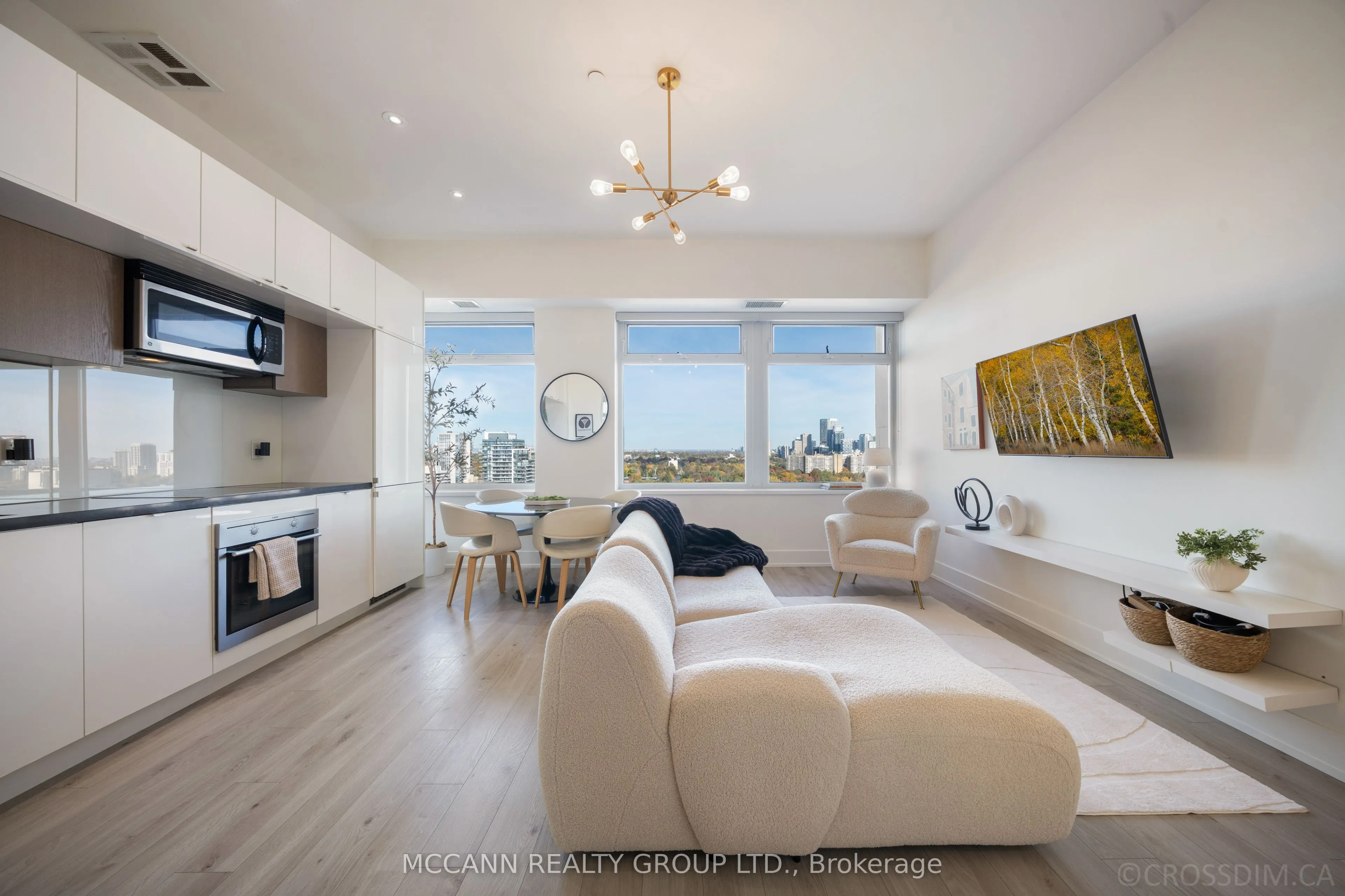 111 St Clair Avenue W #1602