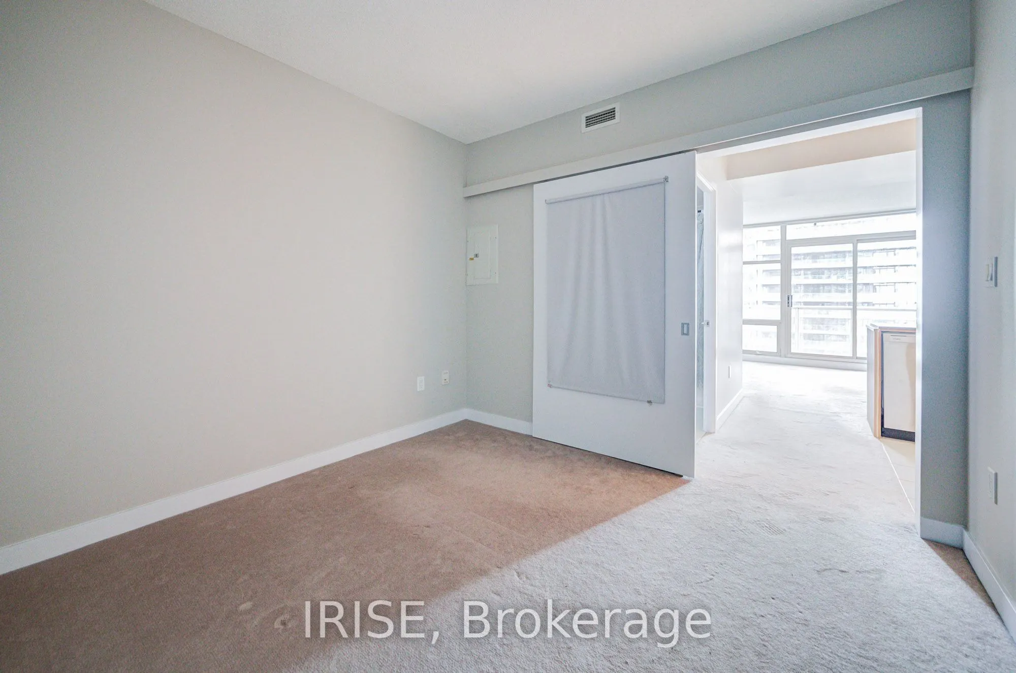 10 Navy Wharf Court #2905