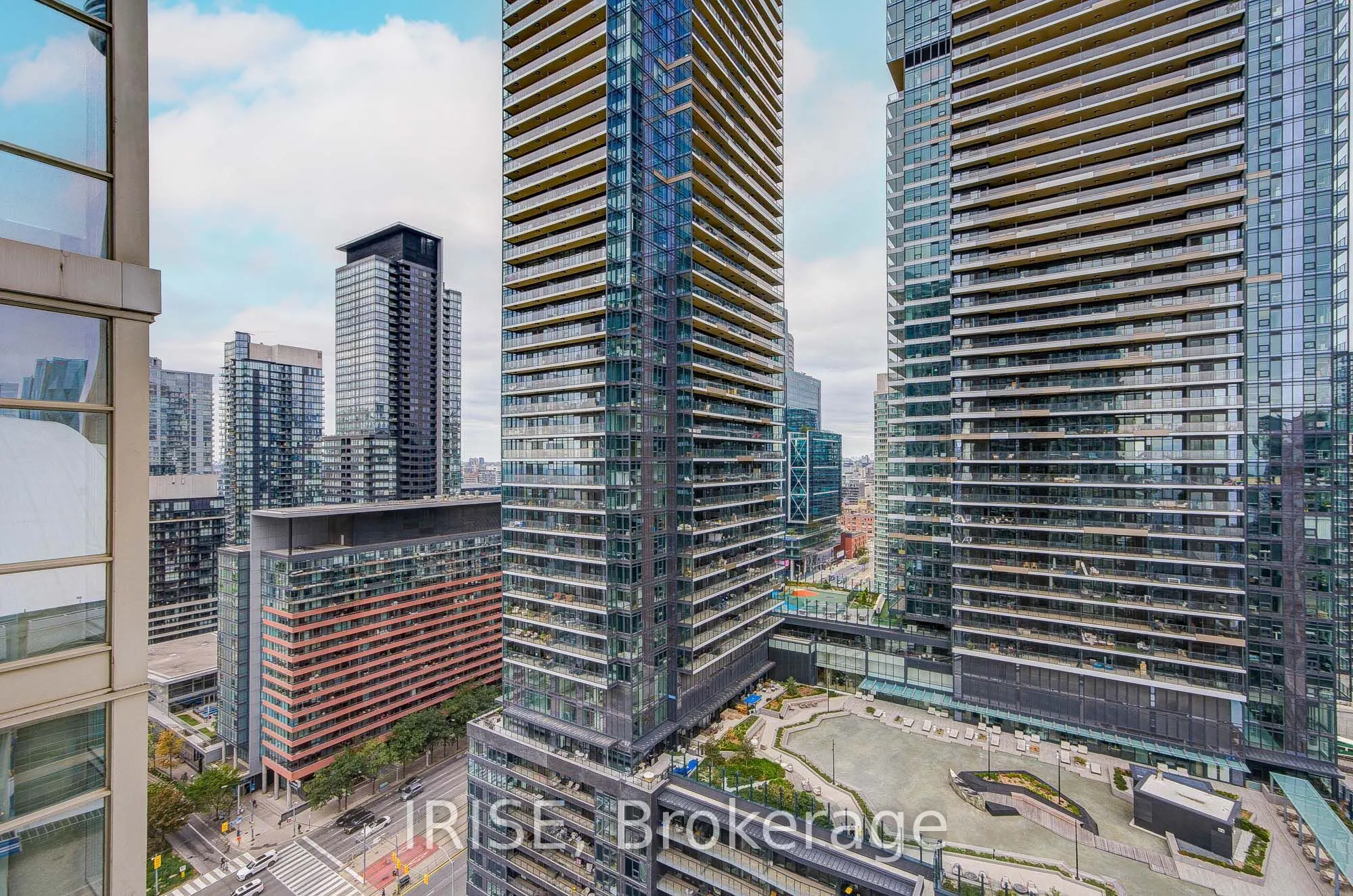 10 Navy Wharf Court #2905