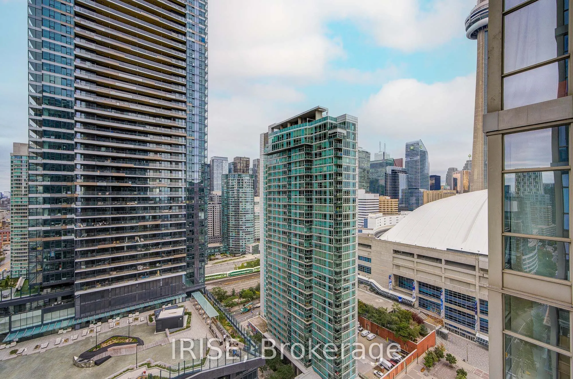10 Navy Wharf Court #2905