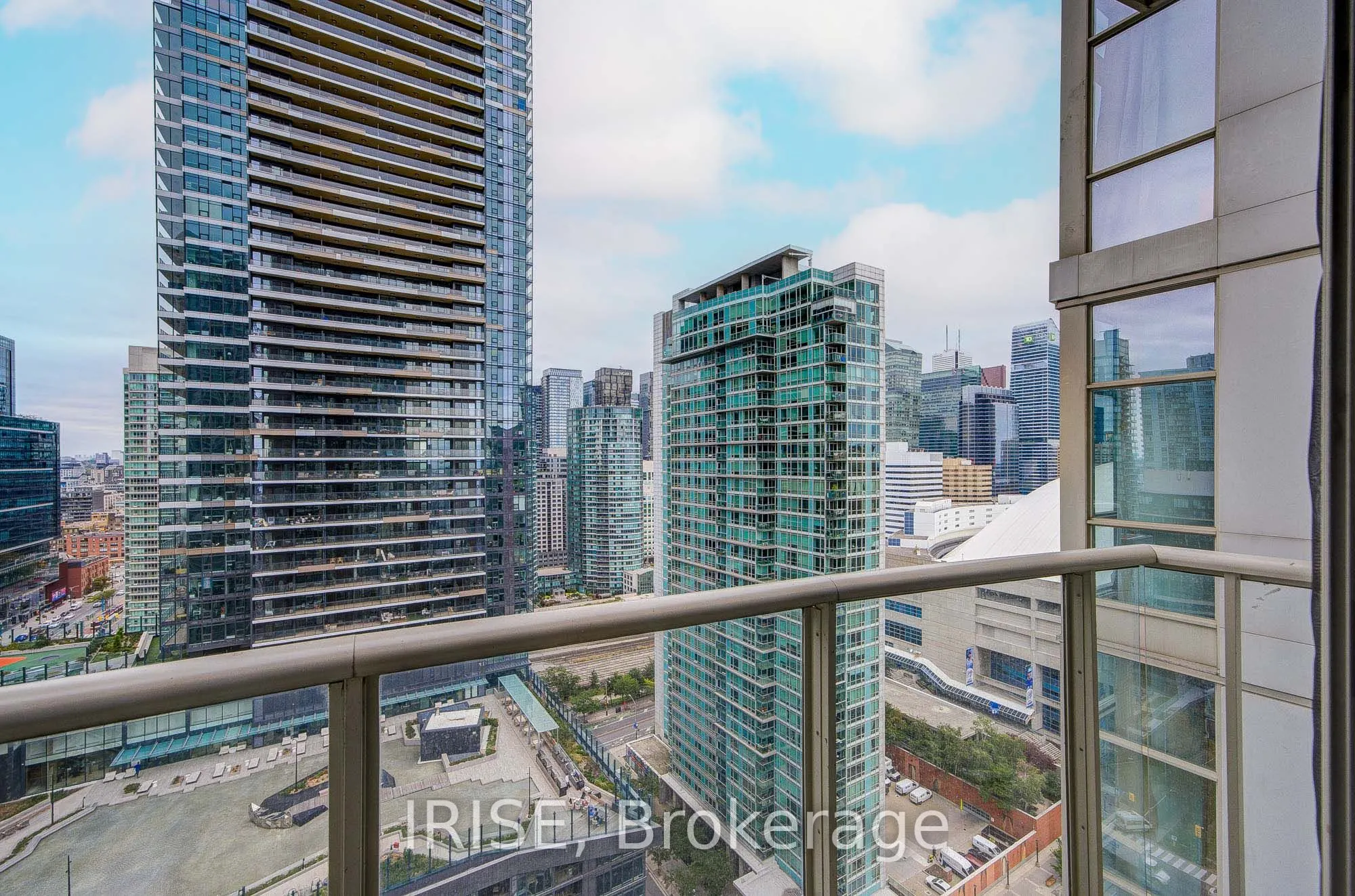 10 Navy Wharf Court #2905