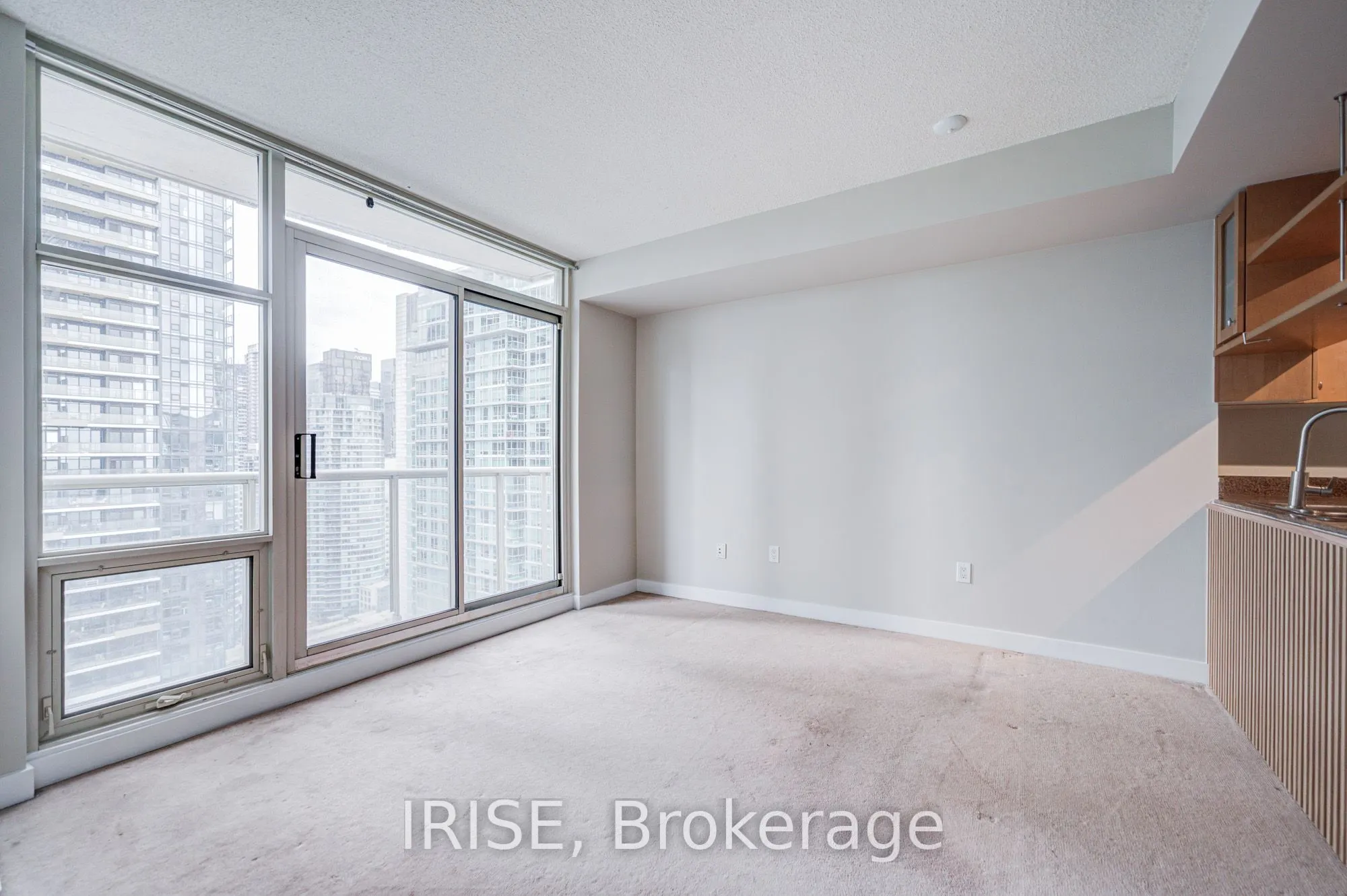 10 Navy Wharf Court #2905