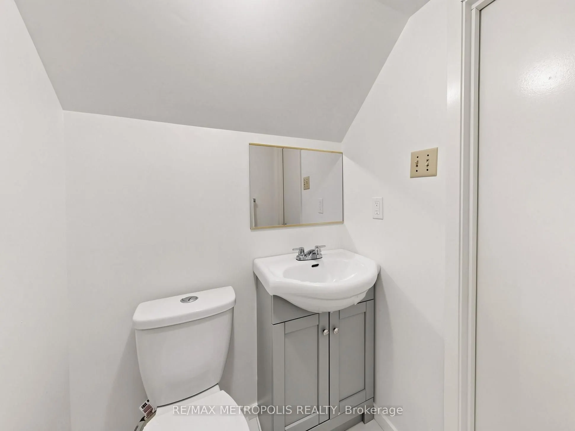 37 Levitt Court