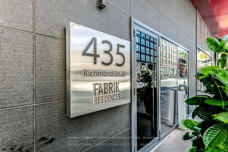 435 Richmond Street W #1505