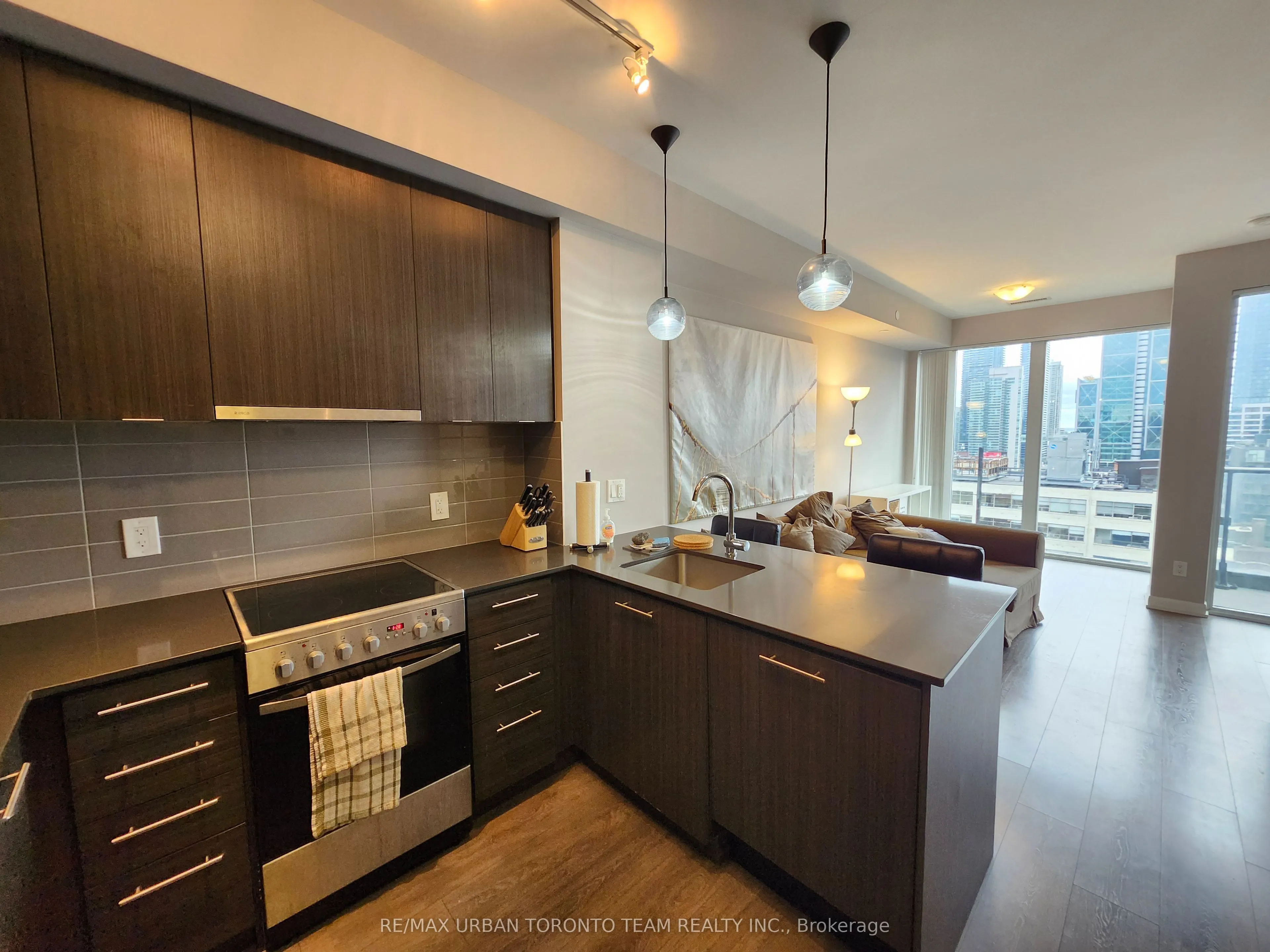 435 Richmond Street W #1505
