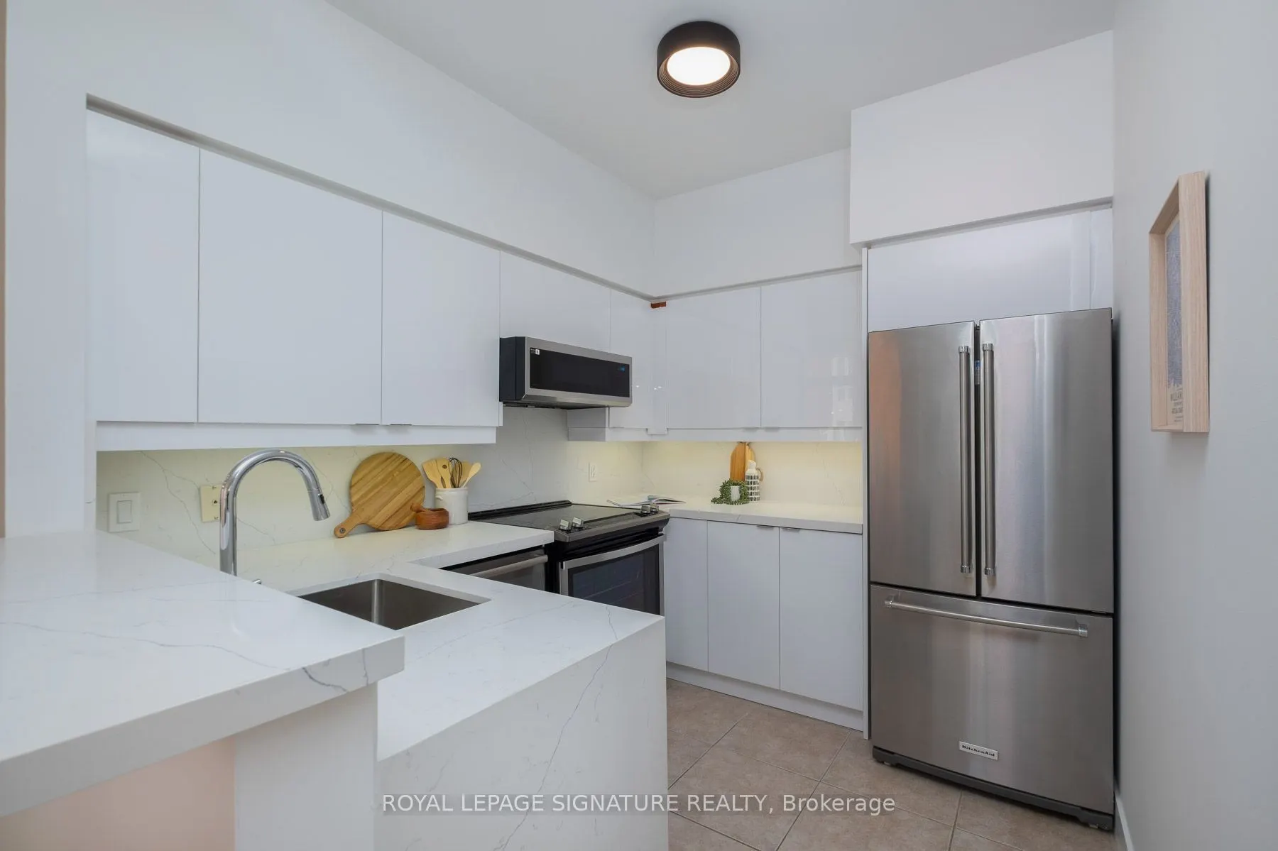 485 Rosewell Avenue #308