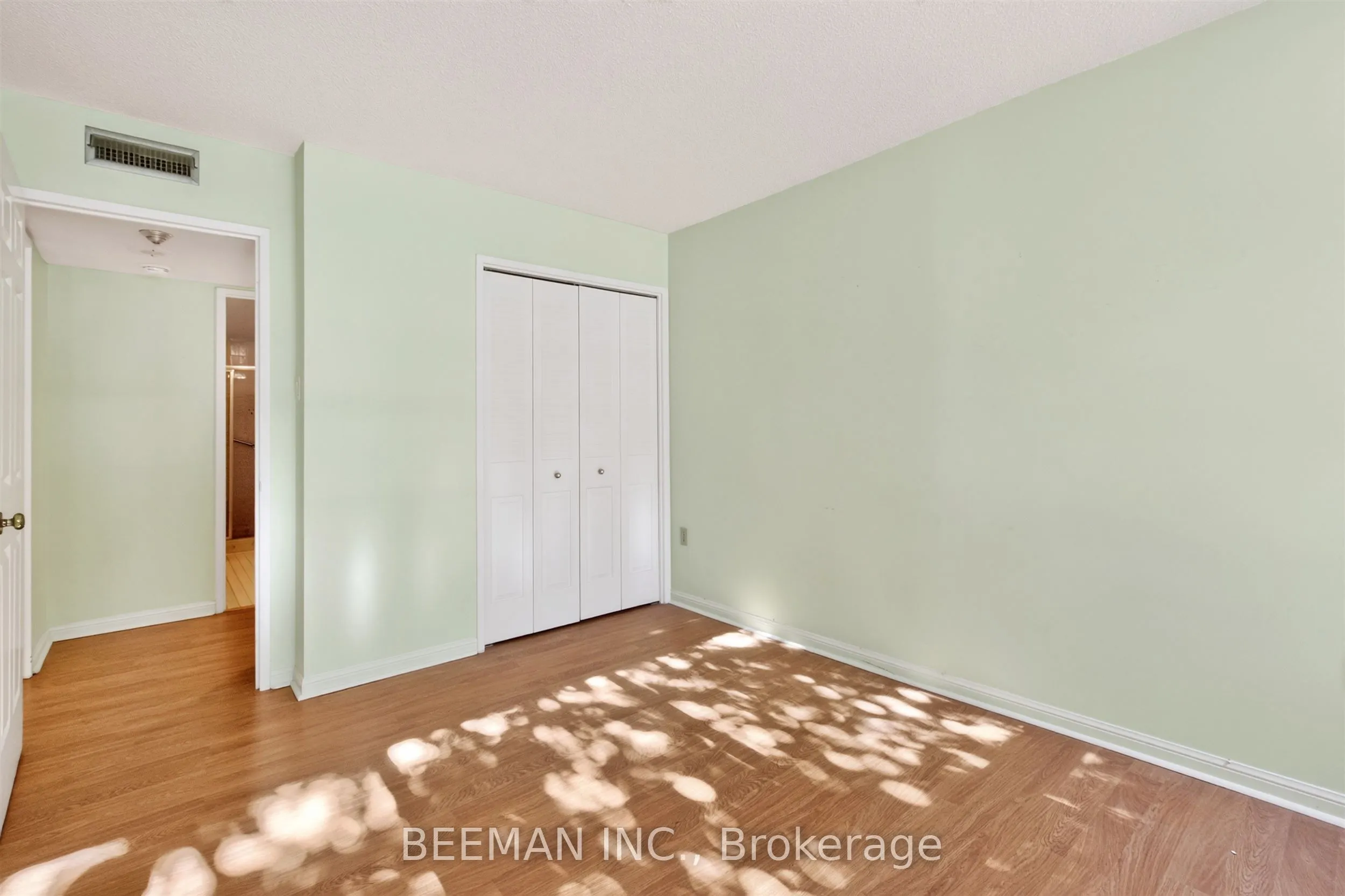 255 The Donway W #115
