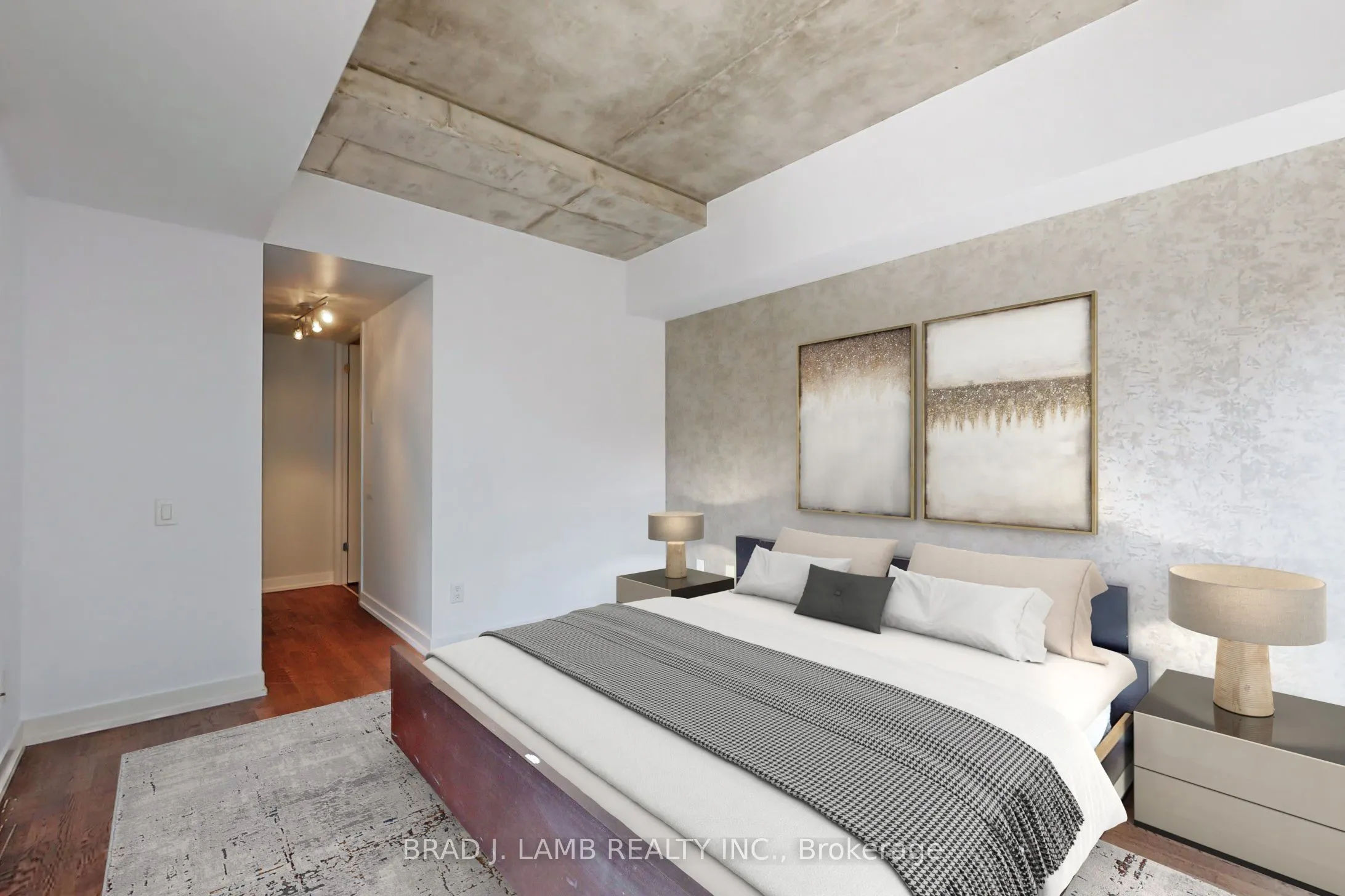 650 King Street #513