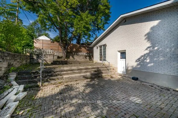 1 Snowcrest Avenue