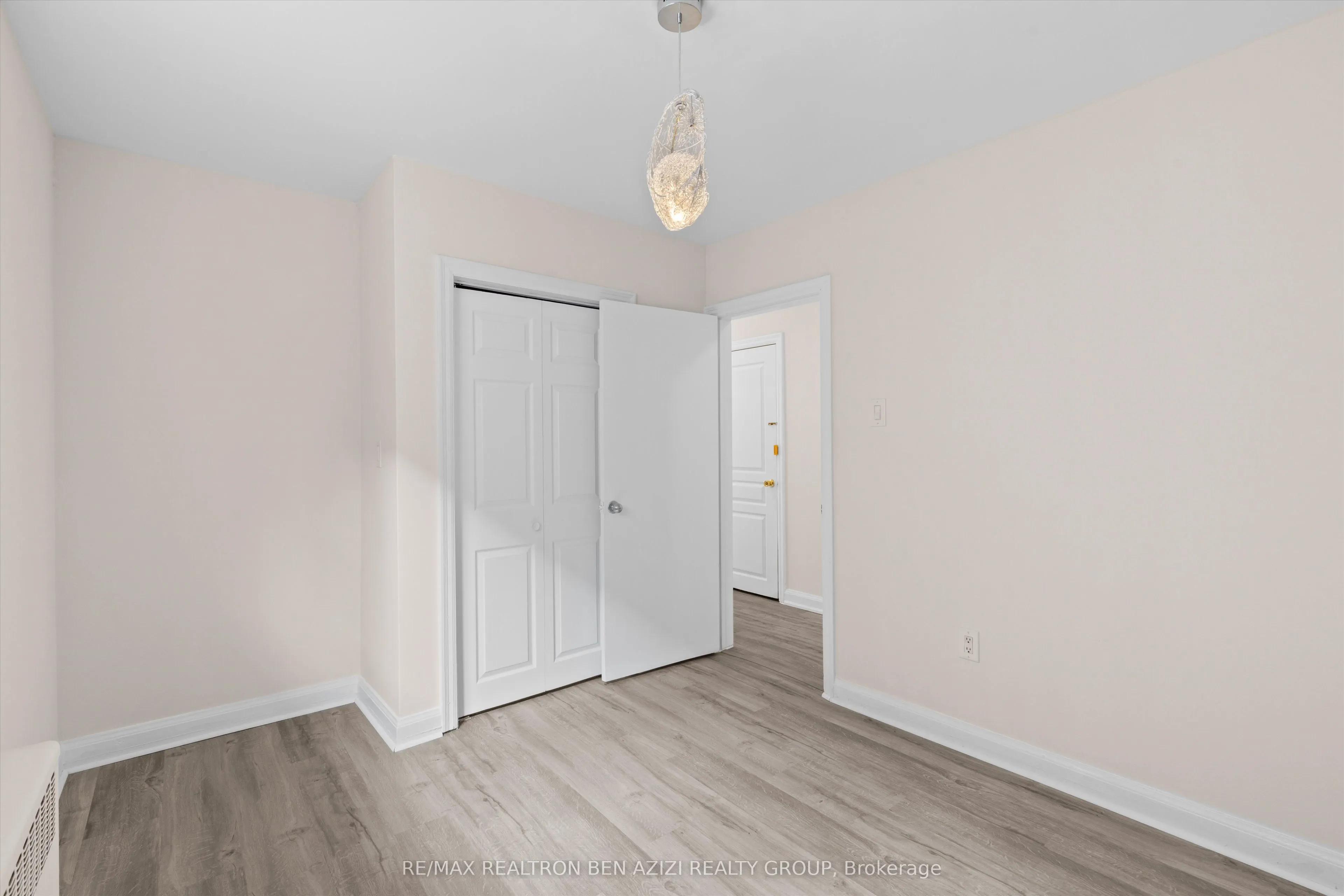 304 Roselawn Avenue