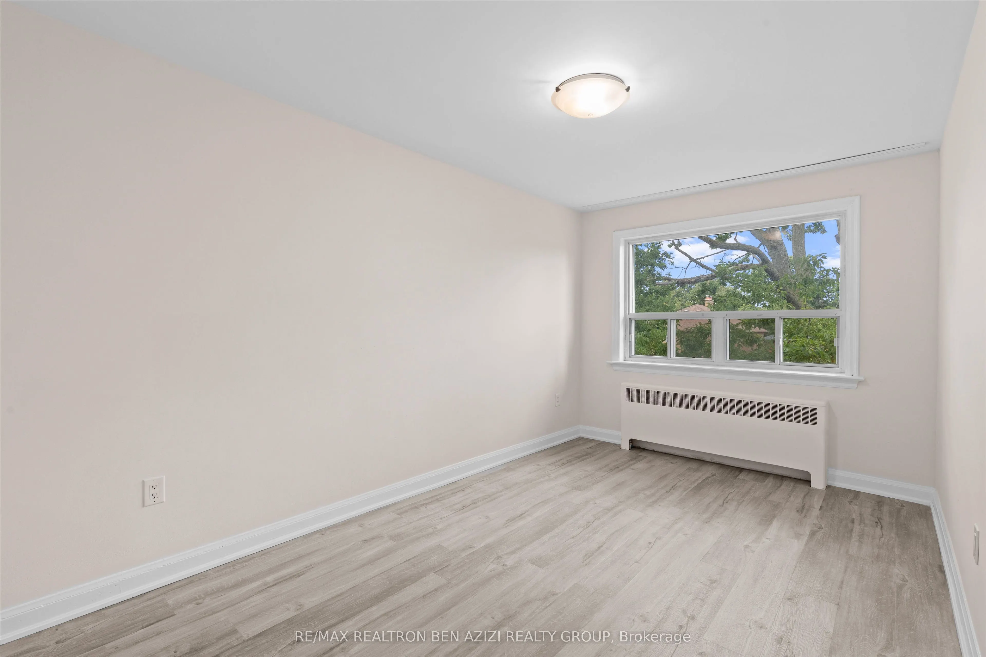 304 Roselawn Avenue