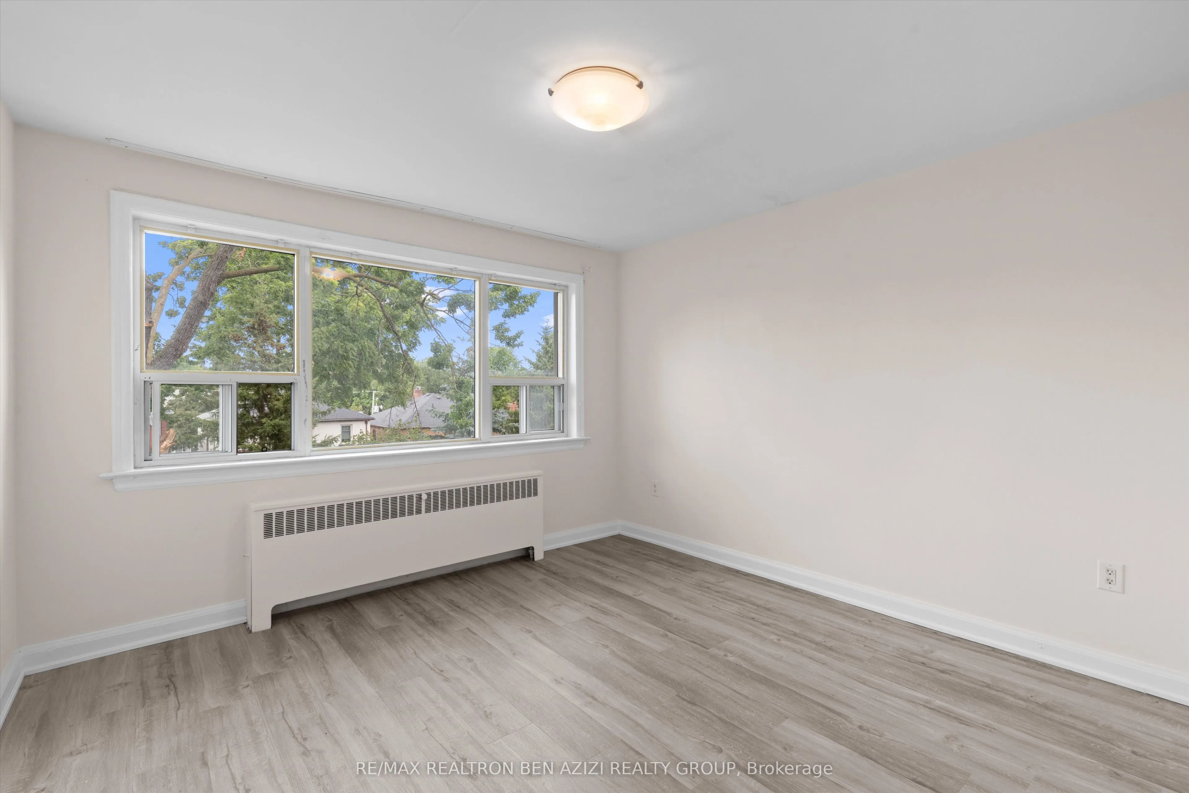 304 Roselawn Avenue