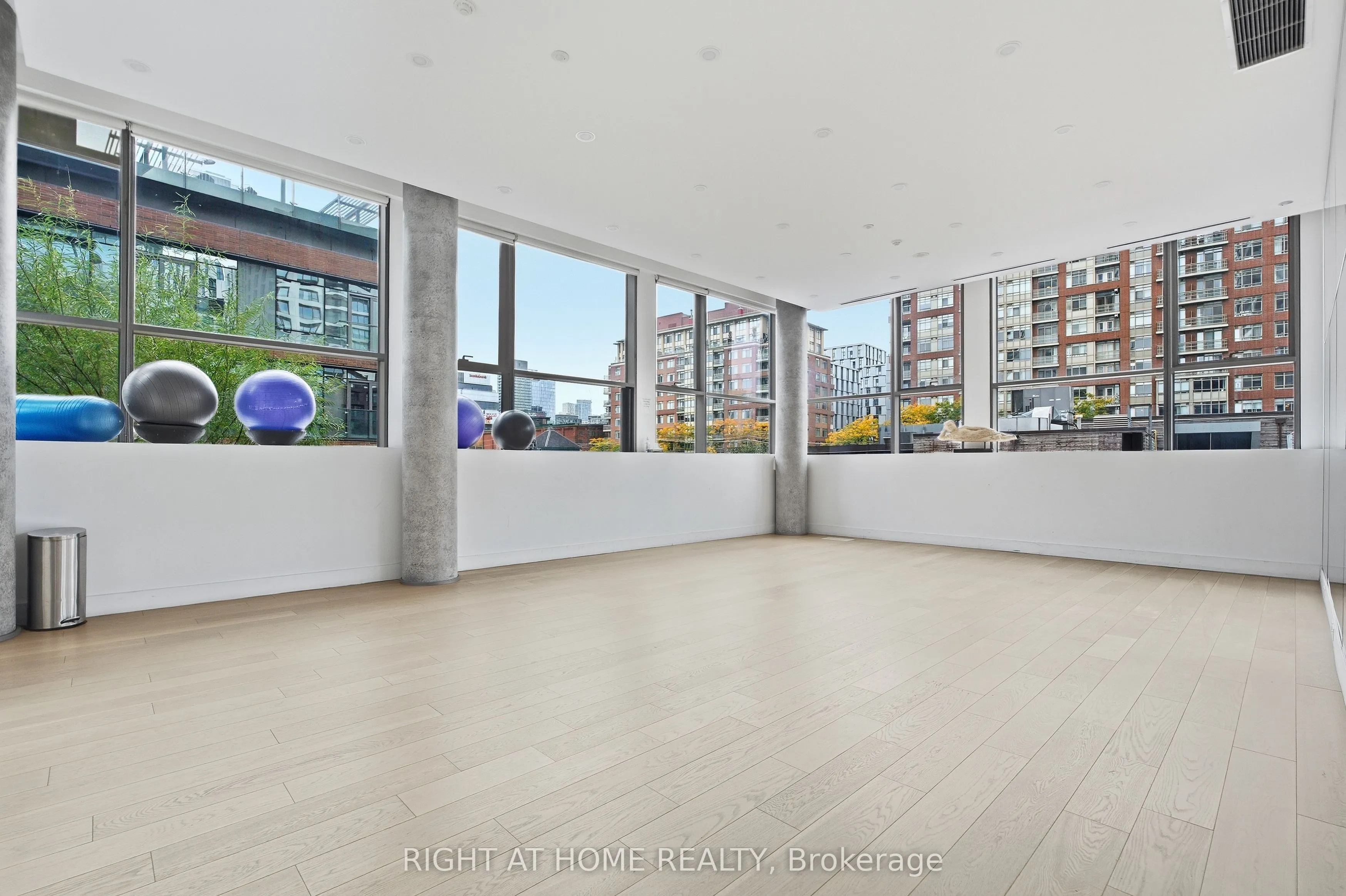 390 Cherry Street #1708