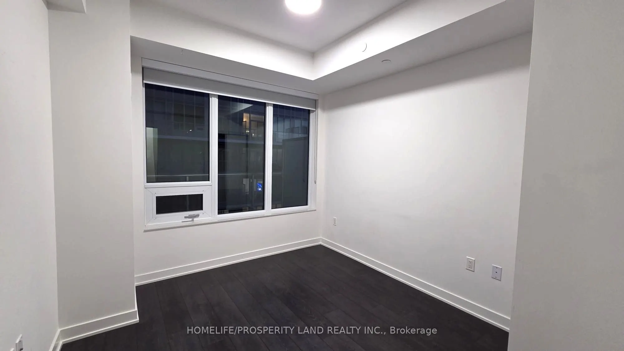 99 Broadway Avenue #Lph06