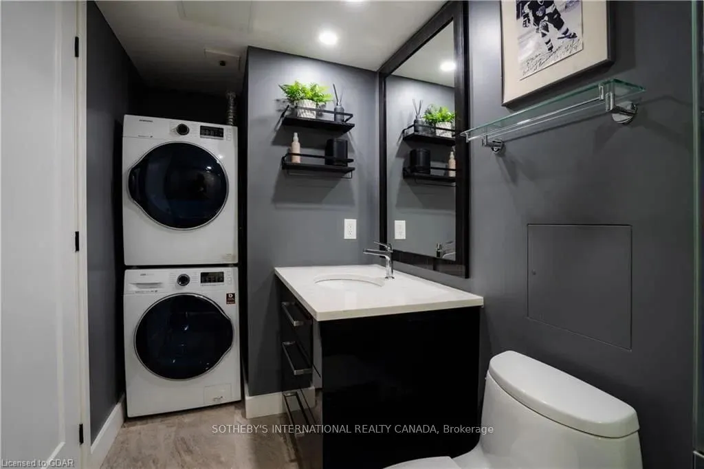775 King Street W #430